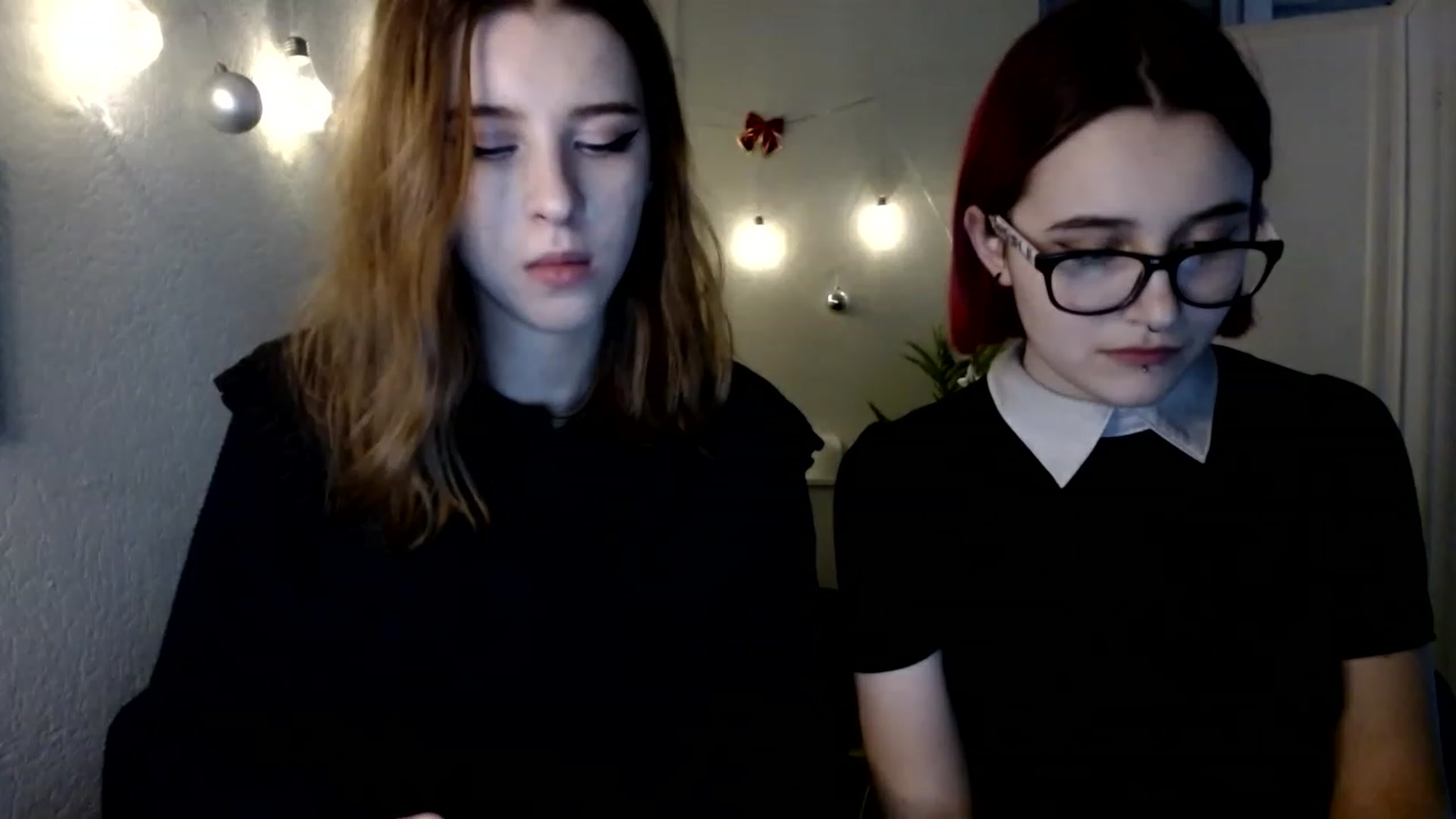 Gallery image thumbnail from Dreamy_devil's myfreecams stream on, 12/15/2022, 17:37 image 16 of 20