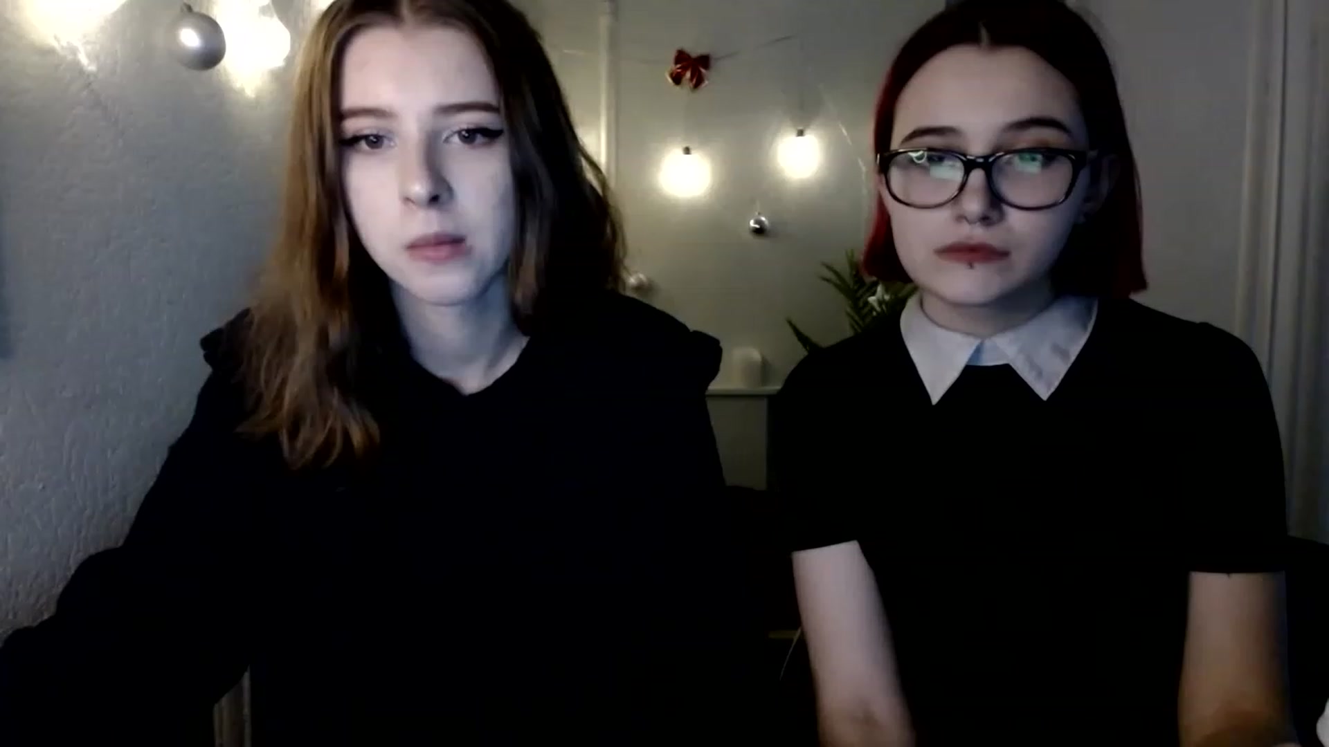 Gallery image thumbnail from Dreamy_devil's myfreecams stream on, 12/15/2022, 17:37 image 1 of 20