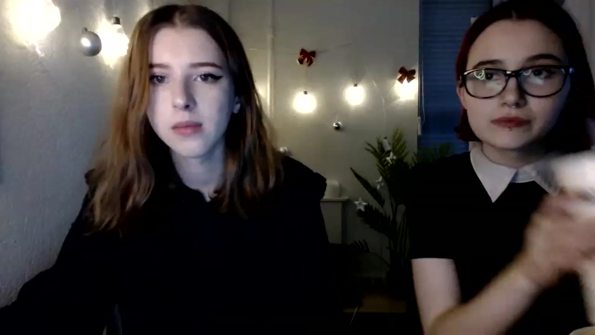 Gallery image thumbnail from Dreamy_devil's myfreecams stream on, 12/15/2022, 17:37 image 8 of 20