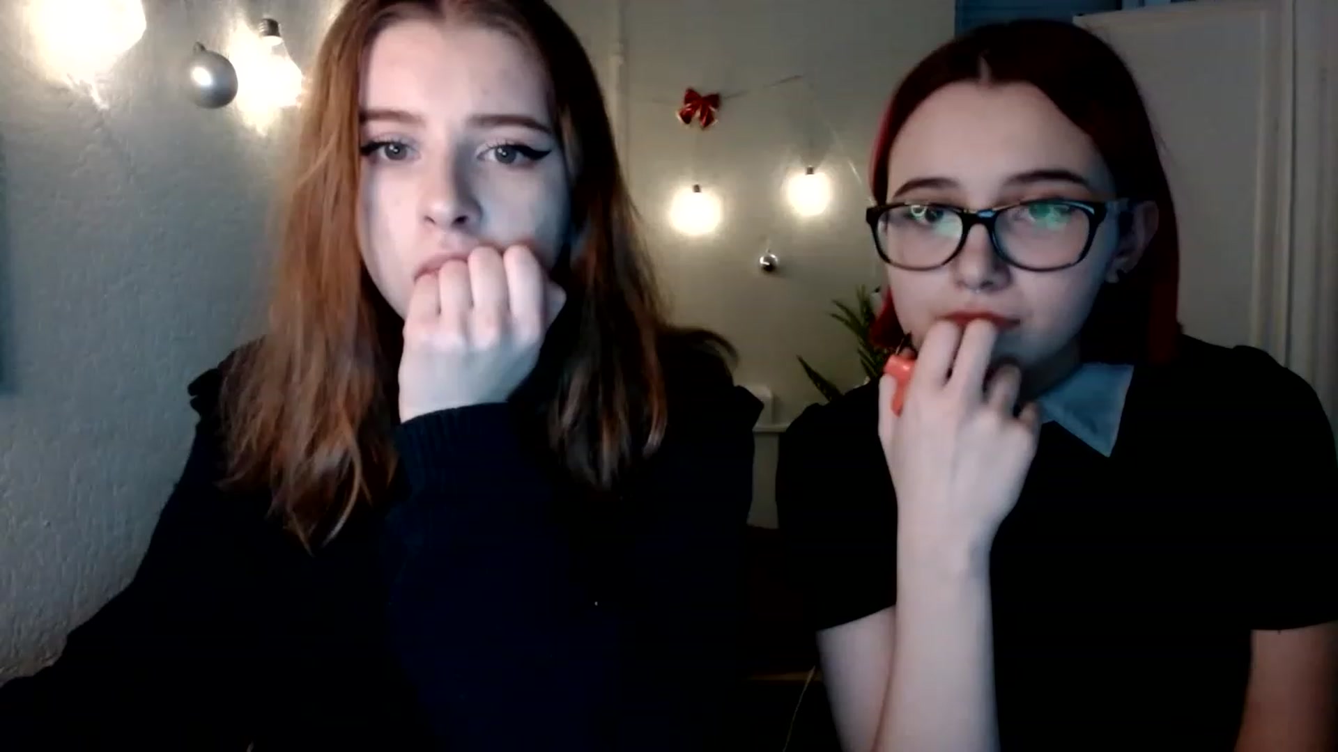 Gallery image thumbnail from Dreamy_devil's myfreecams stream on, 12/15/2022, 17:37 image 19 of 20