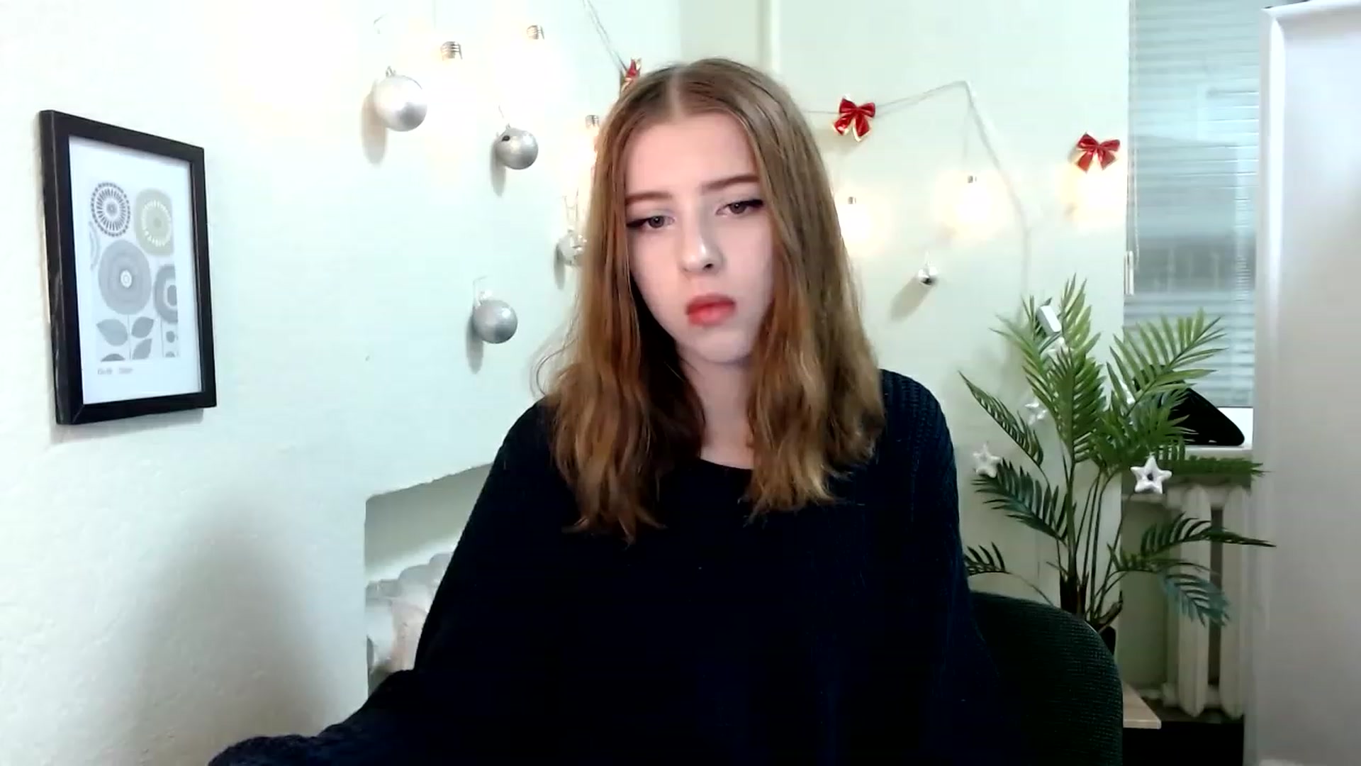 Gallery image thumbnail from Dreamy_devil's myfreecams stream on, 12/16/2022, 15:24 image 9 of 20