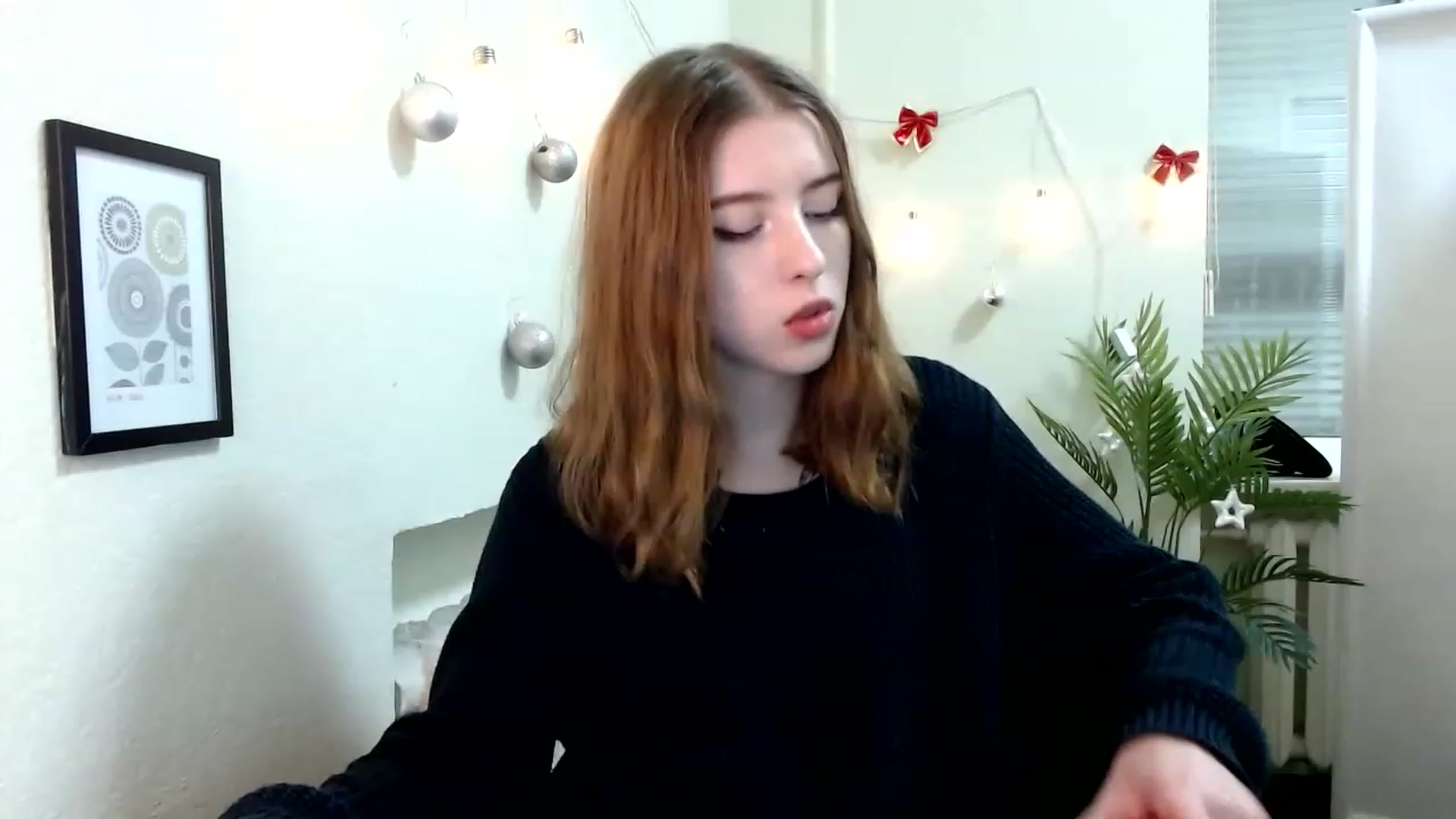 Gallery image thumbnail from Dreamy_devil's myfreecams stream on, 12/16/2022, 15:24 image 3 of 20