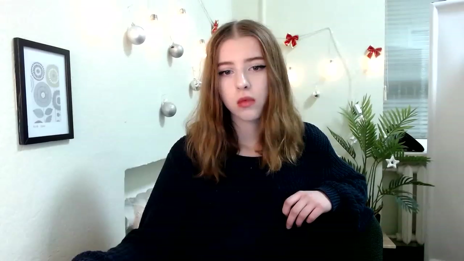 Gallery image thumbnail from Dreamy_devil's myfreecams stream on, 12/16/2022, 15:24 image 7 of 20