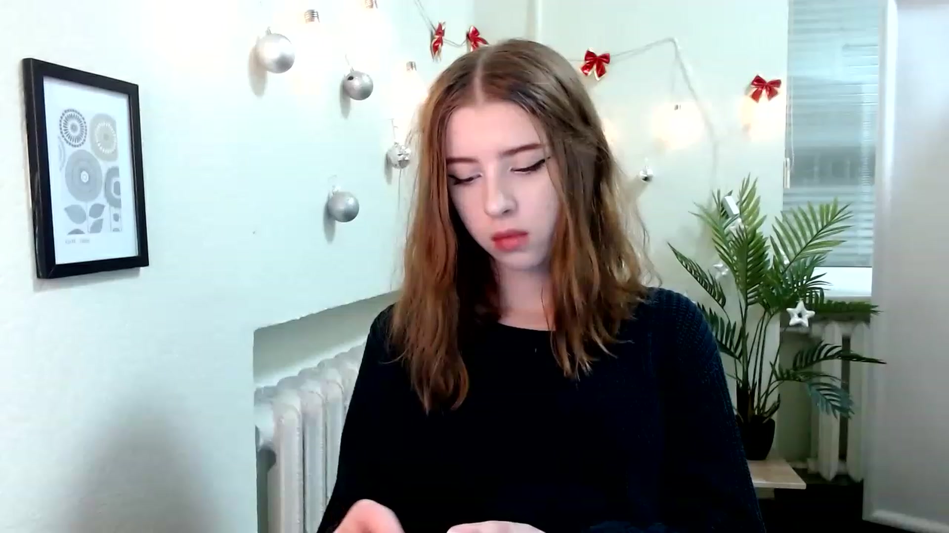 Gallery image thumbnail from Dreamy_devil's myfreecams stream on, 12/16/2022, 16:37 image 14 of 20