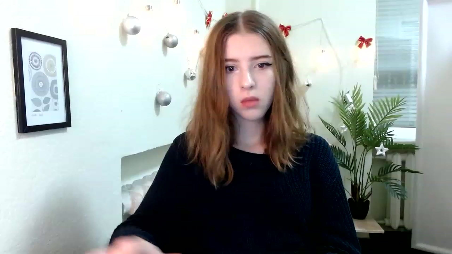 Gallery image thumbnail from Dreamy_devil's myfreecams stream on, 12/16/2022, 16:37 image 10 of 20