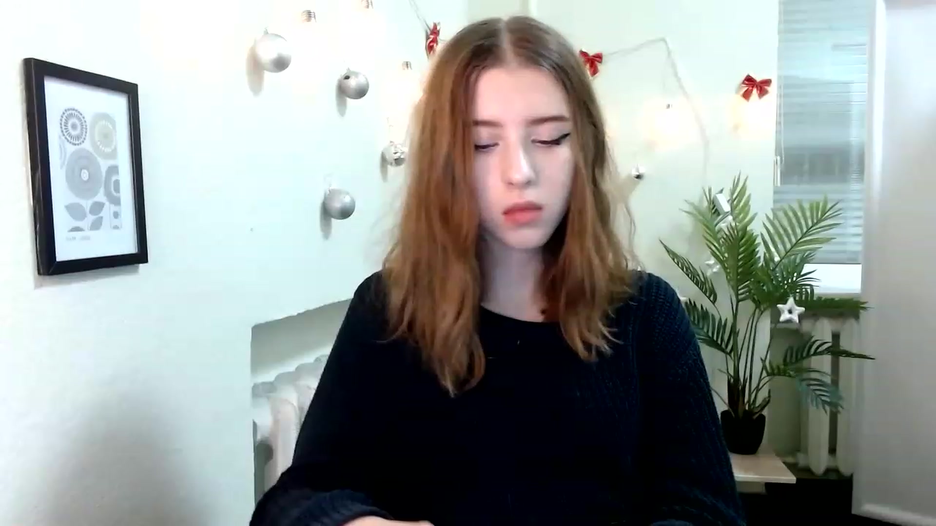 Gallery image thumbnail from Dreamy_devil's myfreecams stream on, 12/16/2022, 16:37 image 12 of 20