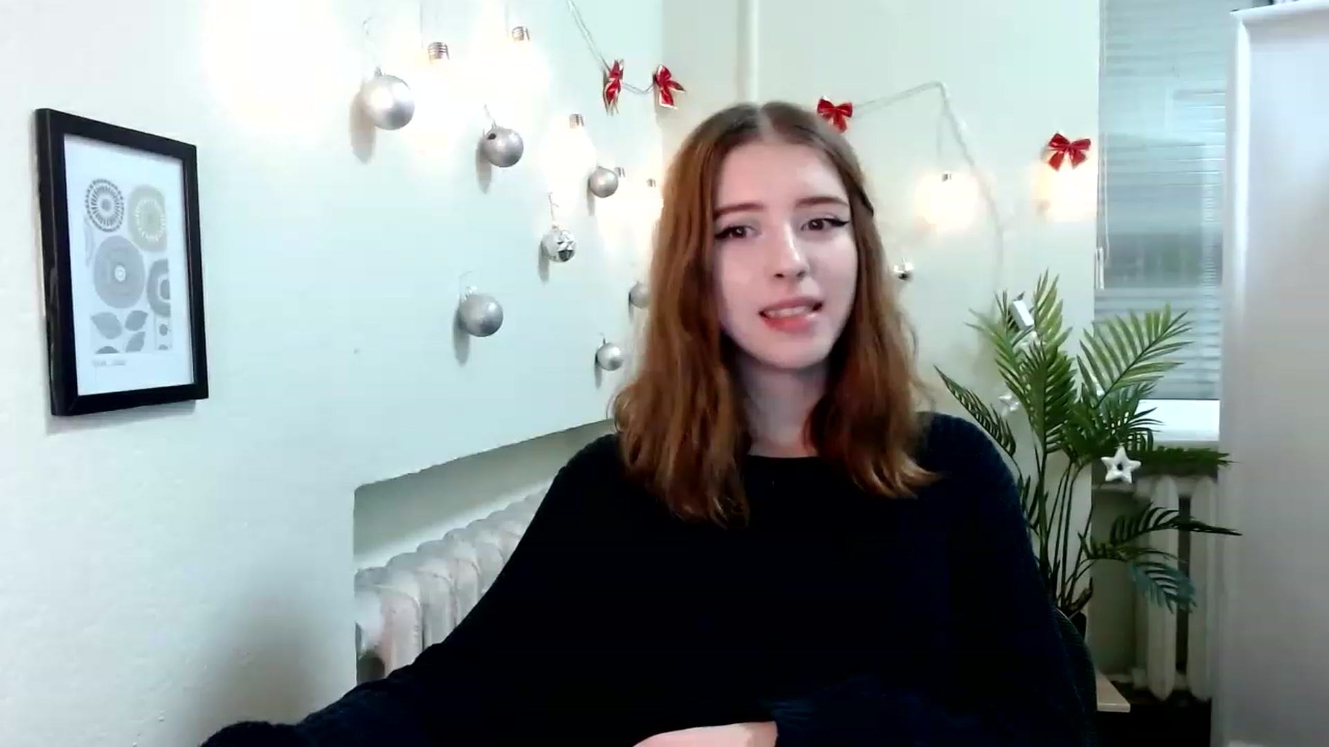 Gallery image thumbnail from Dreamy_devil's myfreecams stream on, 12/16/2022, 17:56 image 10 of 20