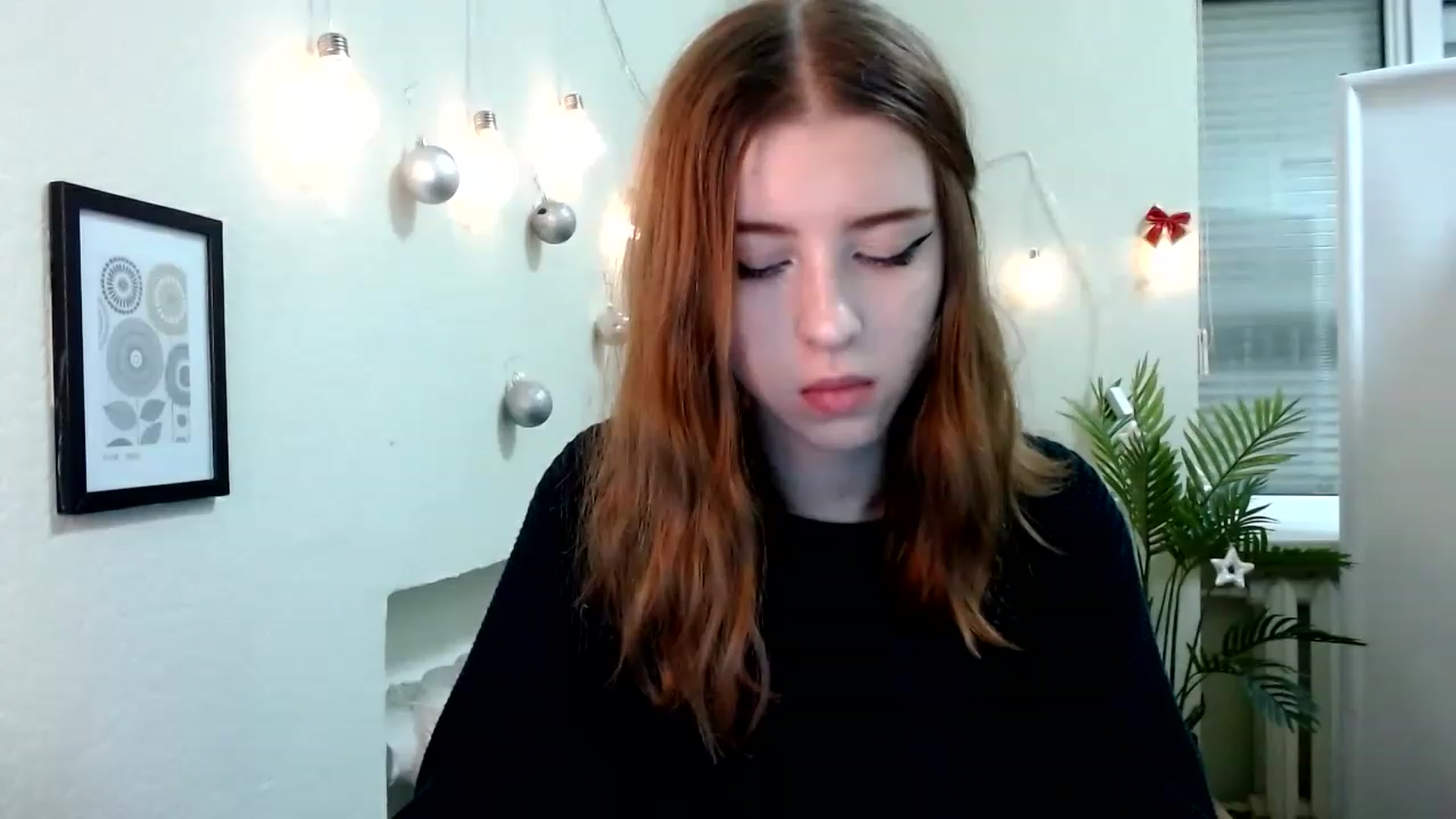 Gallery image thumbnail from Dreamy_devil's myfreecams stream on, 12/16/2022, 18:49 image 20 of 20