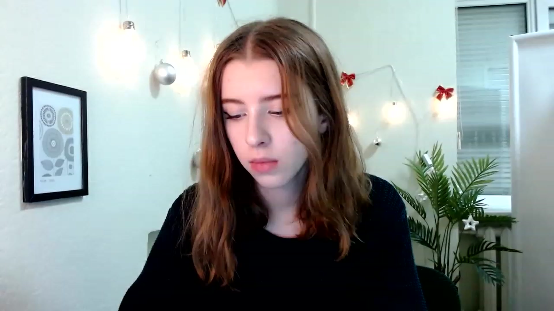 Gallery image thumbnail from Dreamy_devil's myfreecams stream on, 12/16/2022, 18:49 image 1 of 20