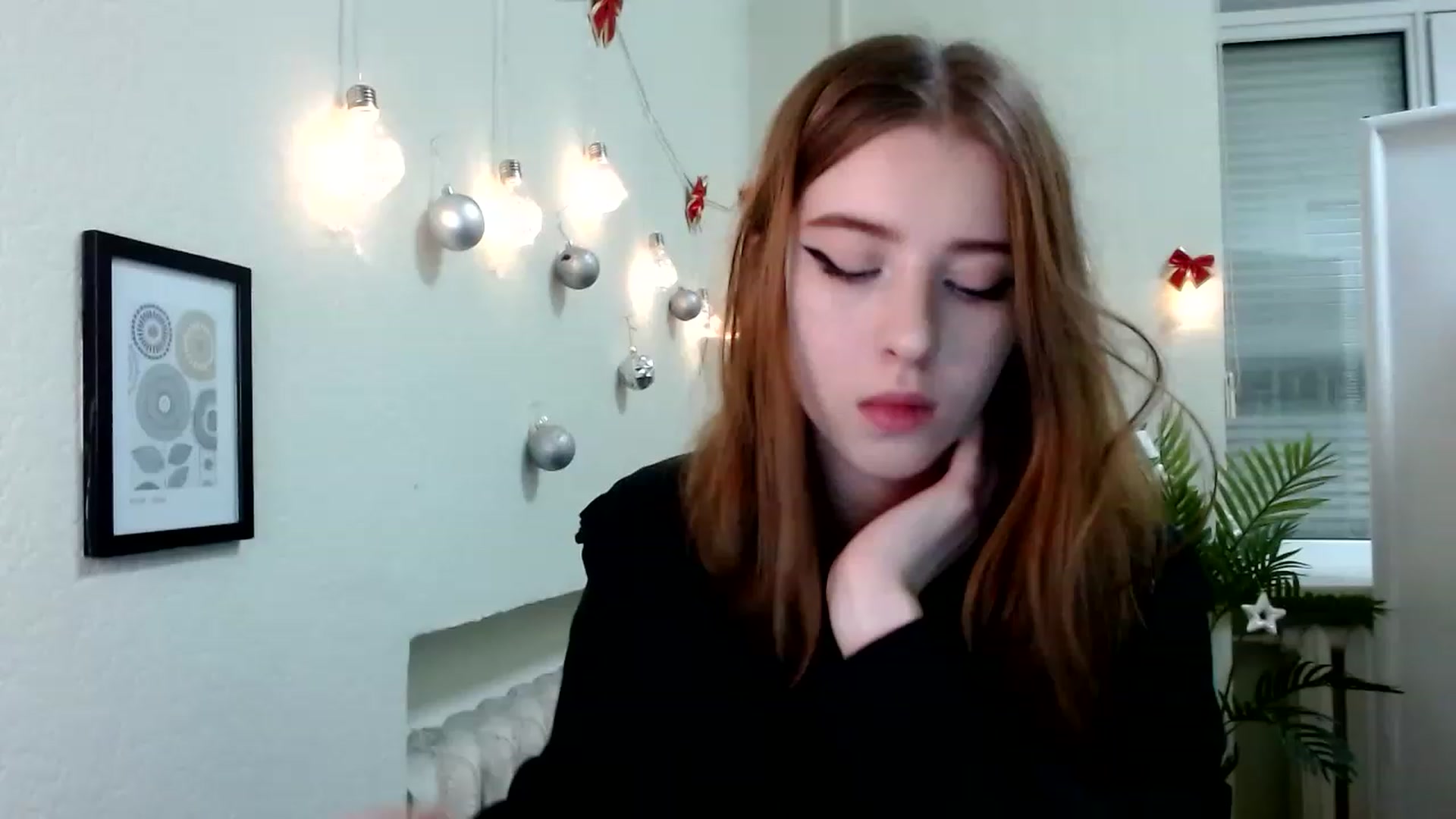 Gallery image thumbnail from Dreamy_devil's myfreecams stream on, 12/18/2022, 11:54 image 11 of 20