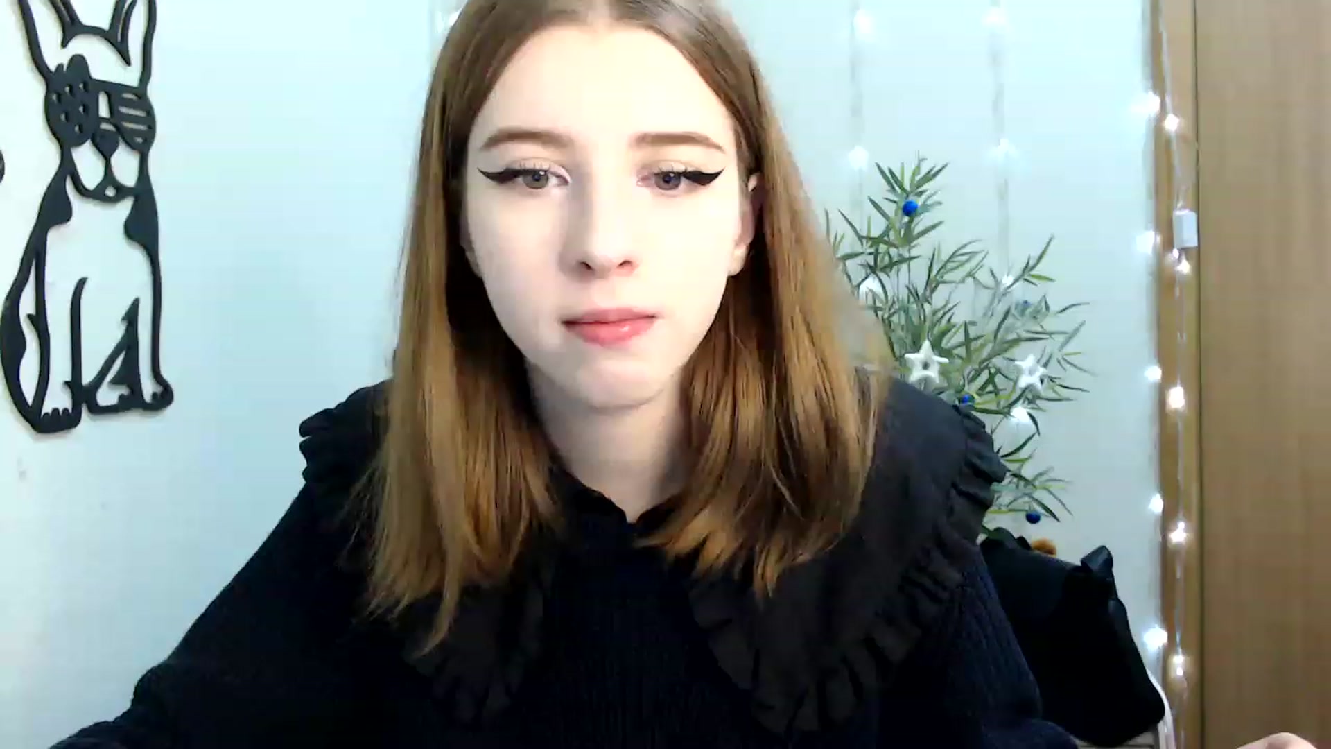 Gallery image thumbnail from Dreamy_devil's myfreecams stream on, 12/19/2022, 09:53 image 20 of 20