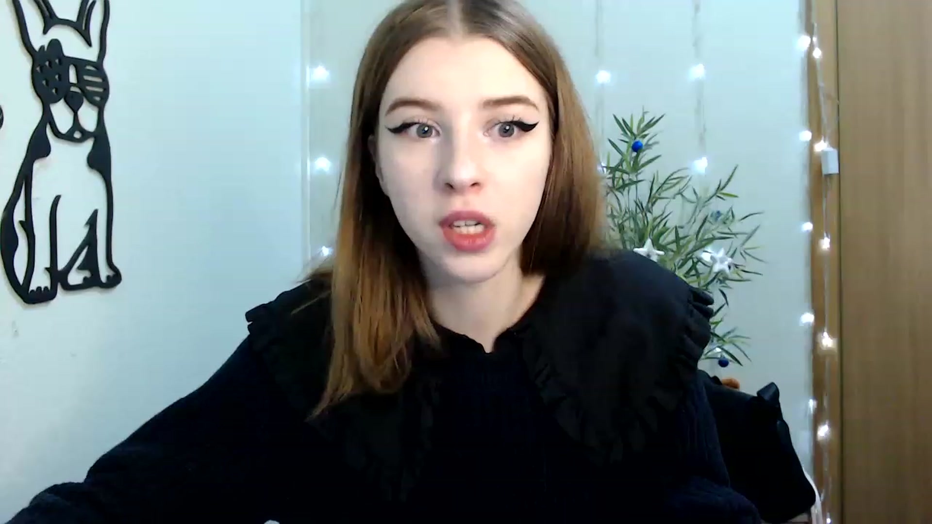 Gallery image thumbnail from Dreamy_devil's myfreecams stream on, 12/19/2022, 09:53 image 16 of 20