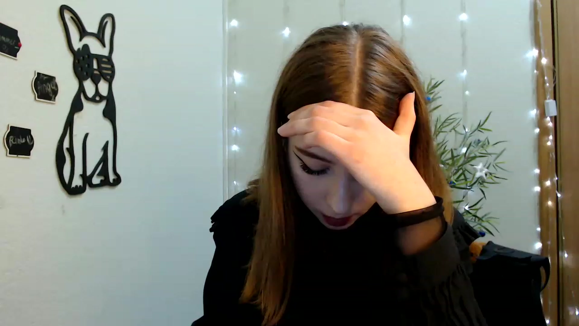 Gallery image thumbnail from Dreamy_devil's myfreecams stream on, 12/22/2022, 10:27 image 3 of 20