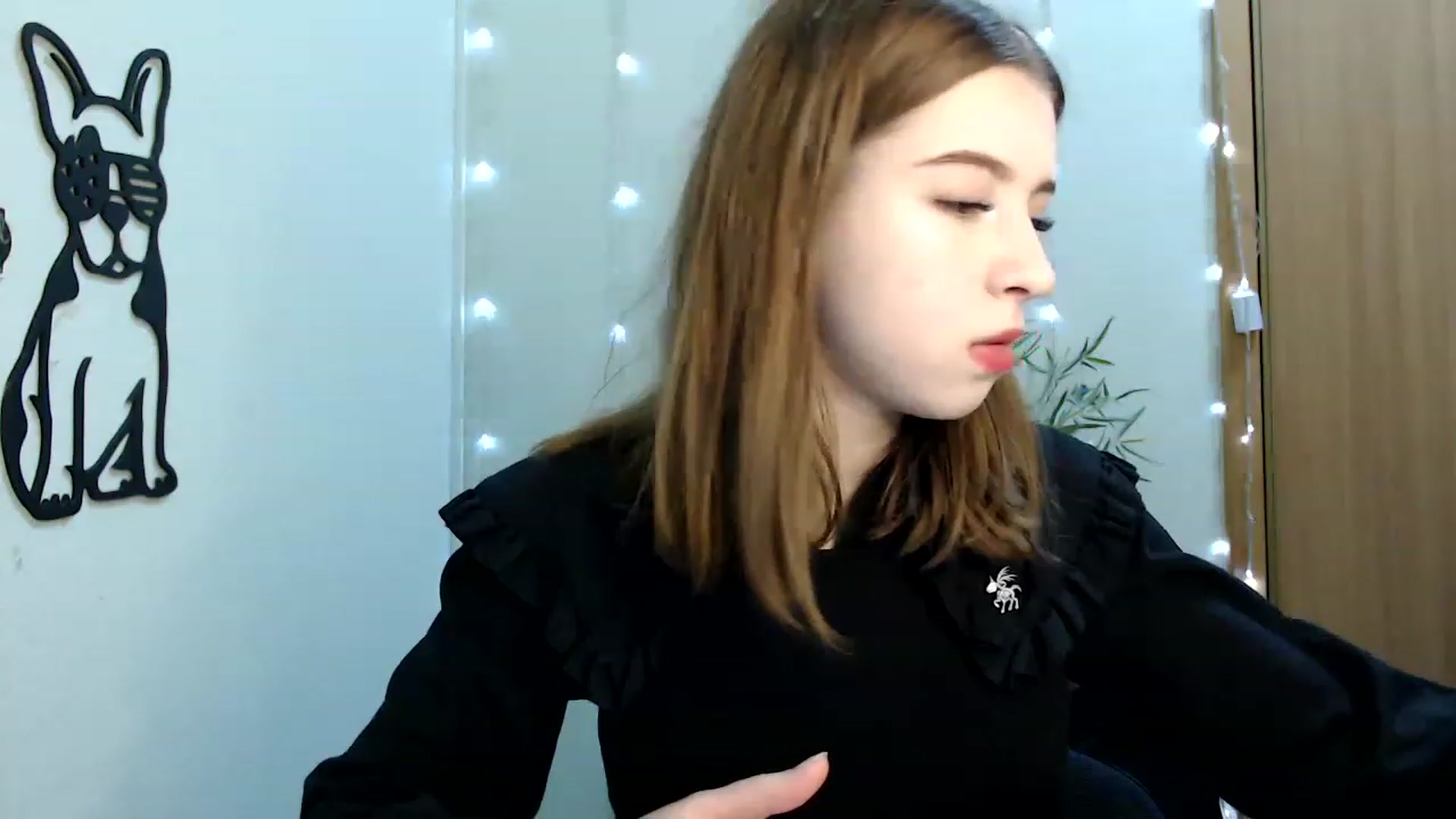 Gallery image thumbnail from Dreamy_devil's myfreecams stream on, 12/23/2022, 09:13 image 2 of 20