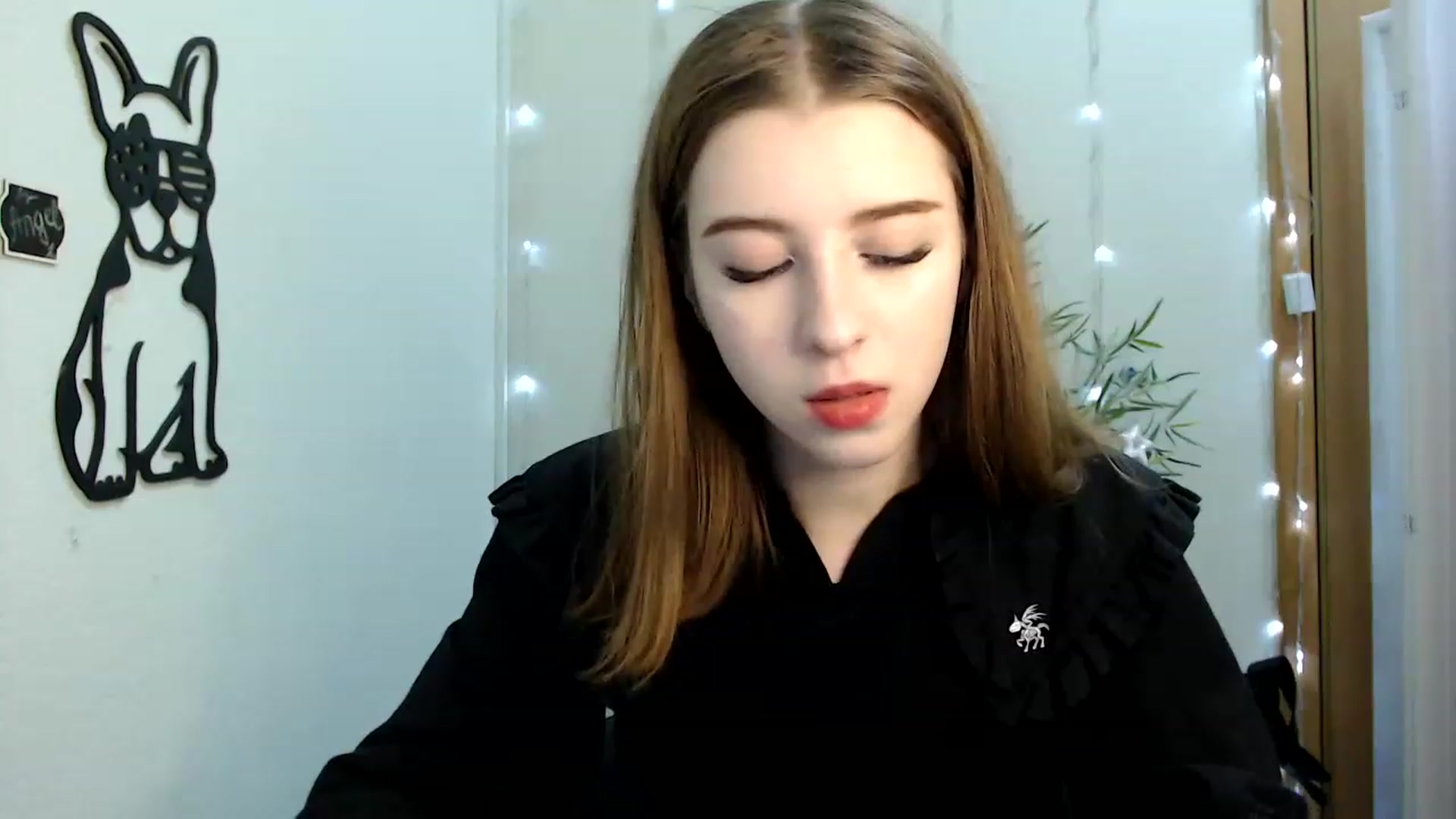 Gallery image thumbnail from Dreamy_devil's myfreecams stream on, 12/23/2022, 11:58 image 2 of 20