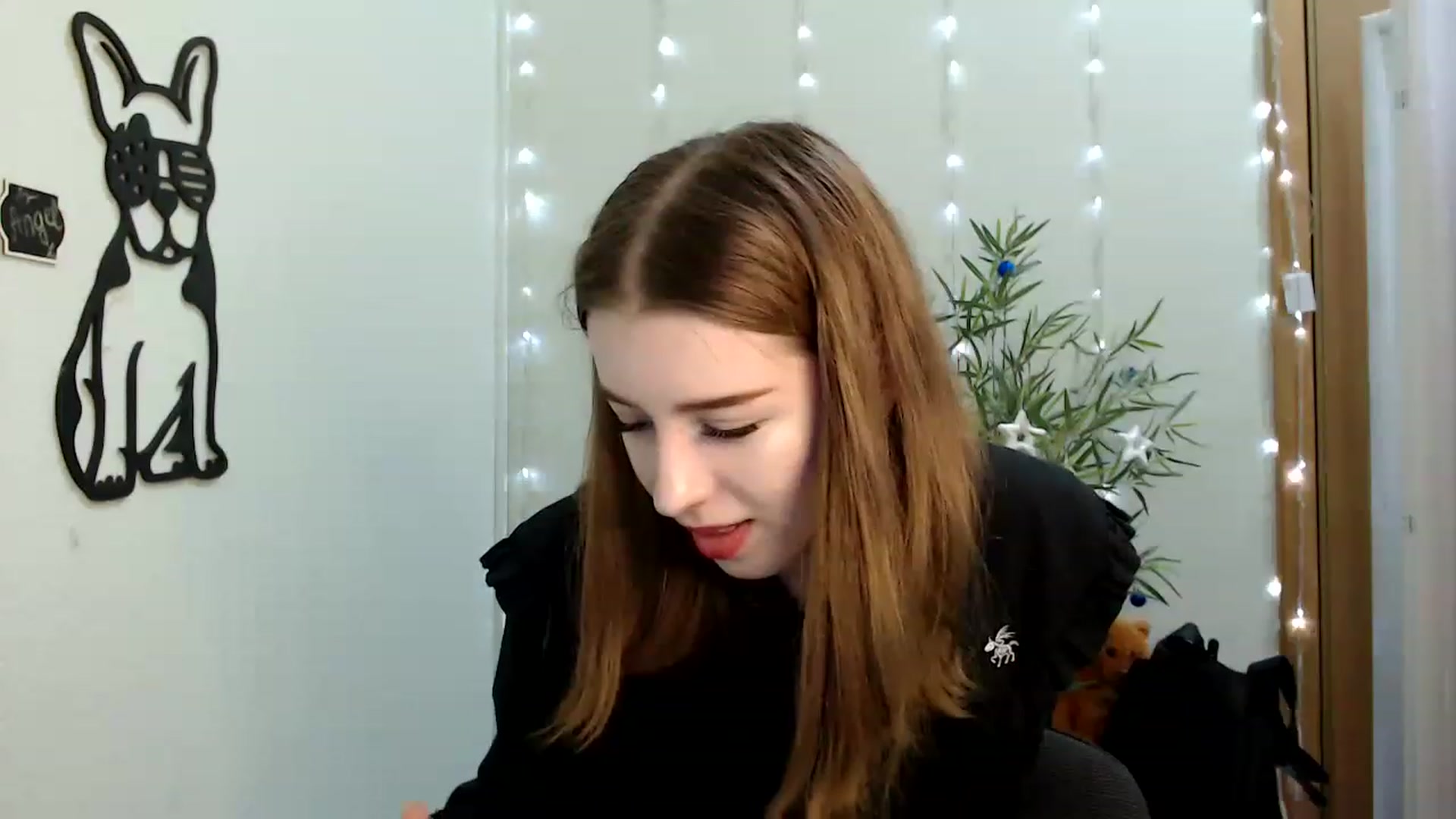 Gallery image thumbnail from Dreamy_devil's myfreecams stream on, 12/23/2022, 11:58 image 20 of 20