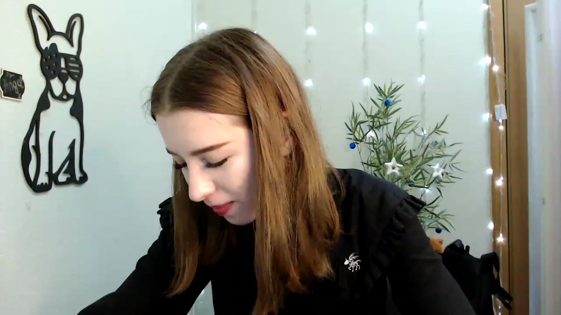 Gallery image thumbnail from Dreamy_devil's myfreecams stream on, 12/23/2022, 11:58 image 16 of 20
