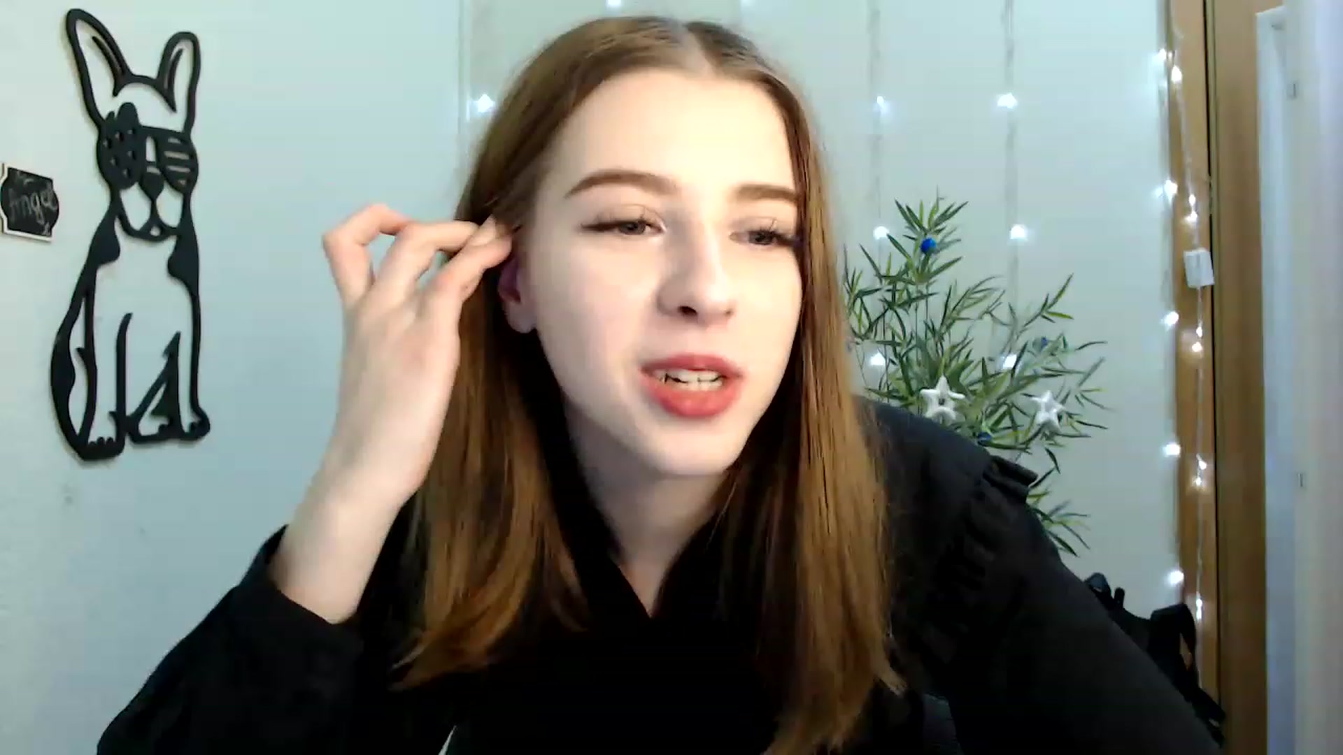 Gallery image thumbnail from Dreamy_devil's myfreecams stream on, 12/23/2022, 12:37 image 4 of 20
