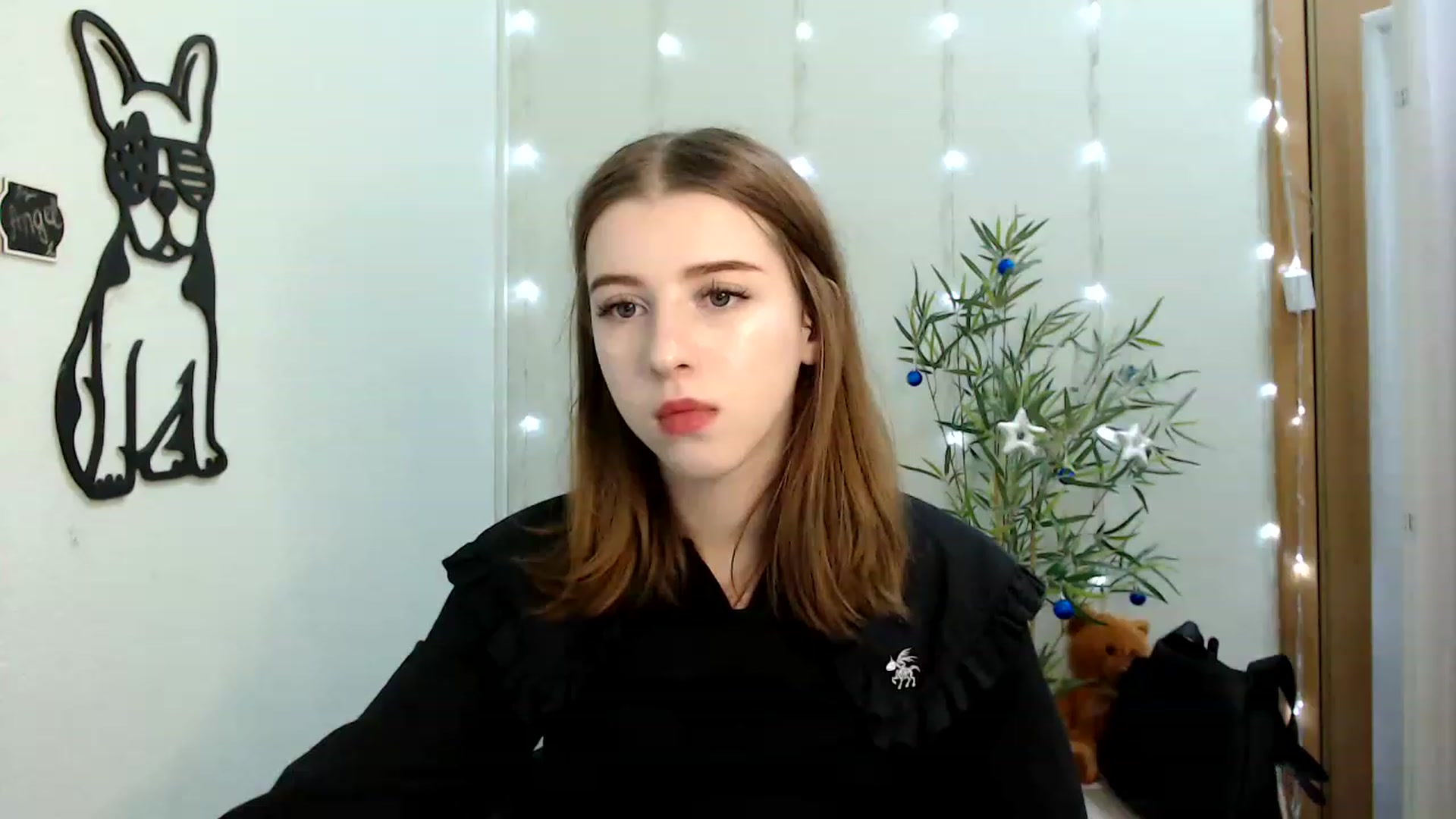 Gallery image thumbnail from Dreamy_devil's myfreecams stream on, 12/23/2022, 12:37 image 12 of 20