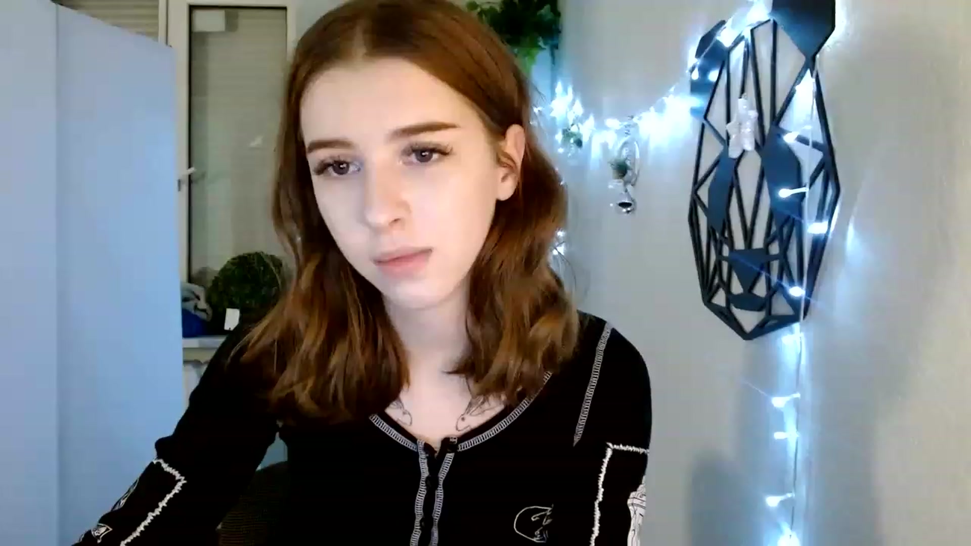 Gallery image thumbnail from Dreamy_devil's myfreecams stream on, 12/28/2022, 14:52 image 9 of 20