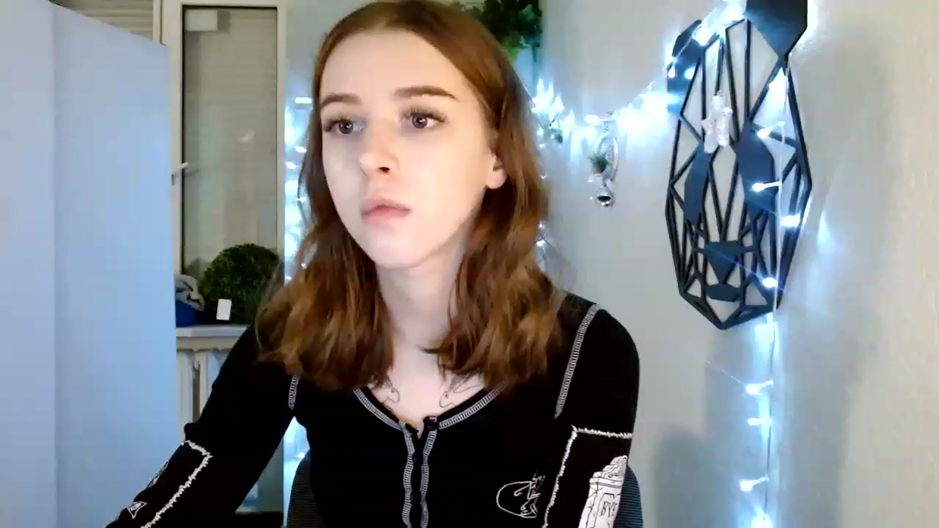 Gallery image thumbnail from Dreamy_devil's myfreecams stream on, 12/28/2022, 14:52 image 3 of 20