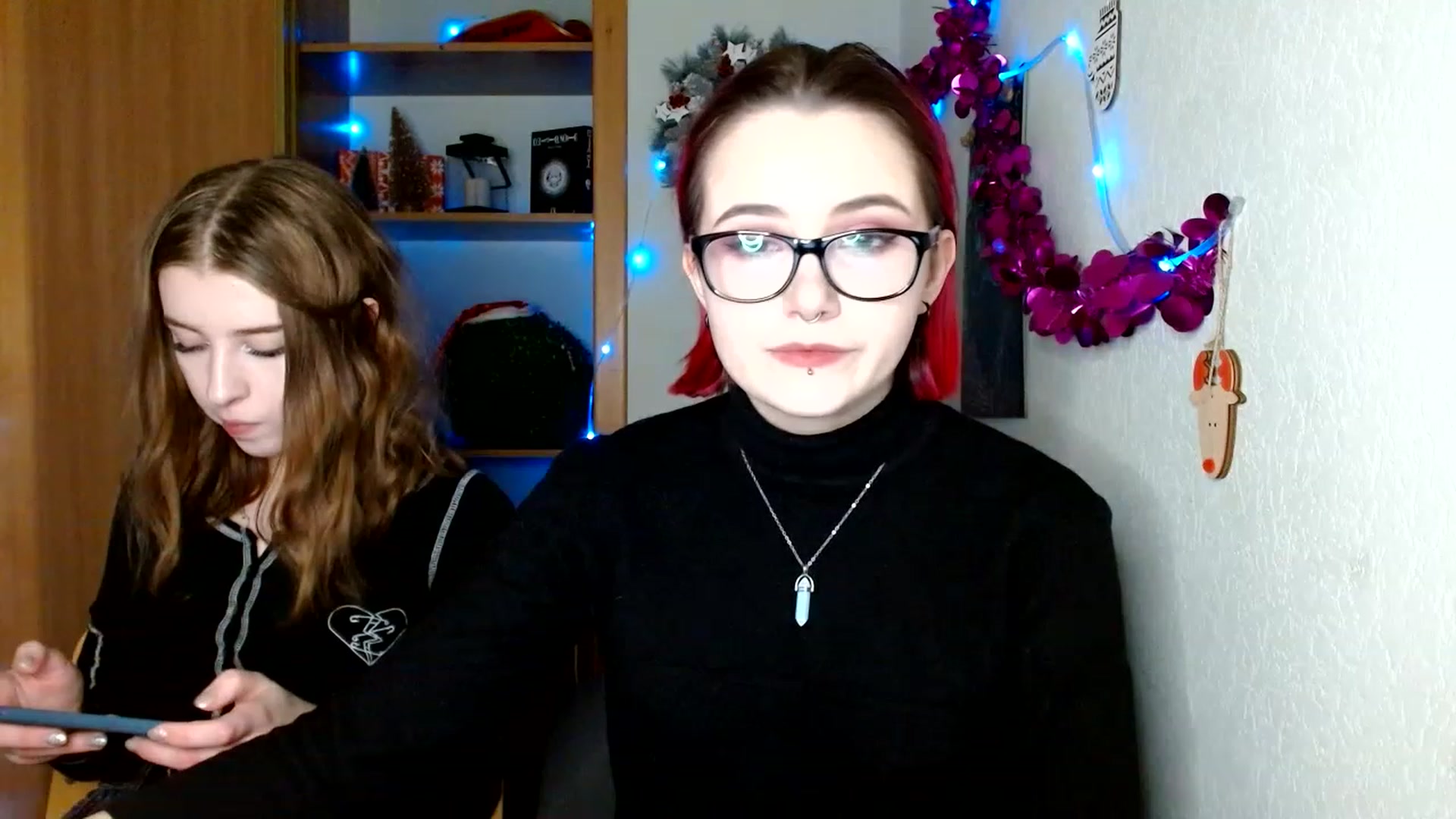 Gallery image thumbnail from Dreamy_devil's myfreecams stream on, 12/28/2022, 17:03 image 3 of 20