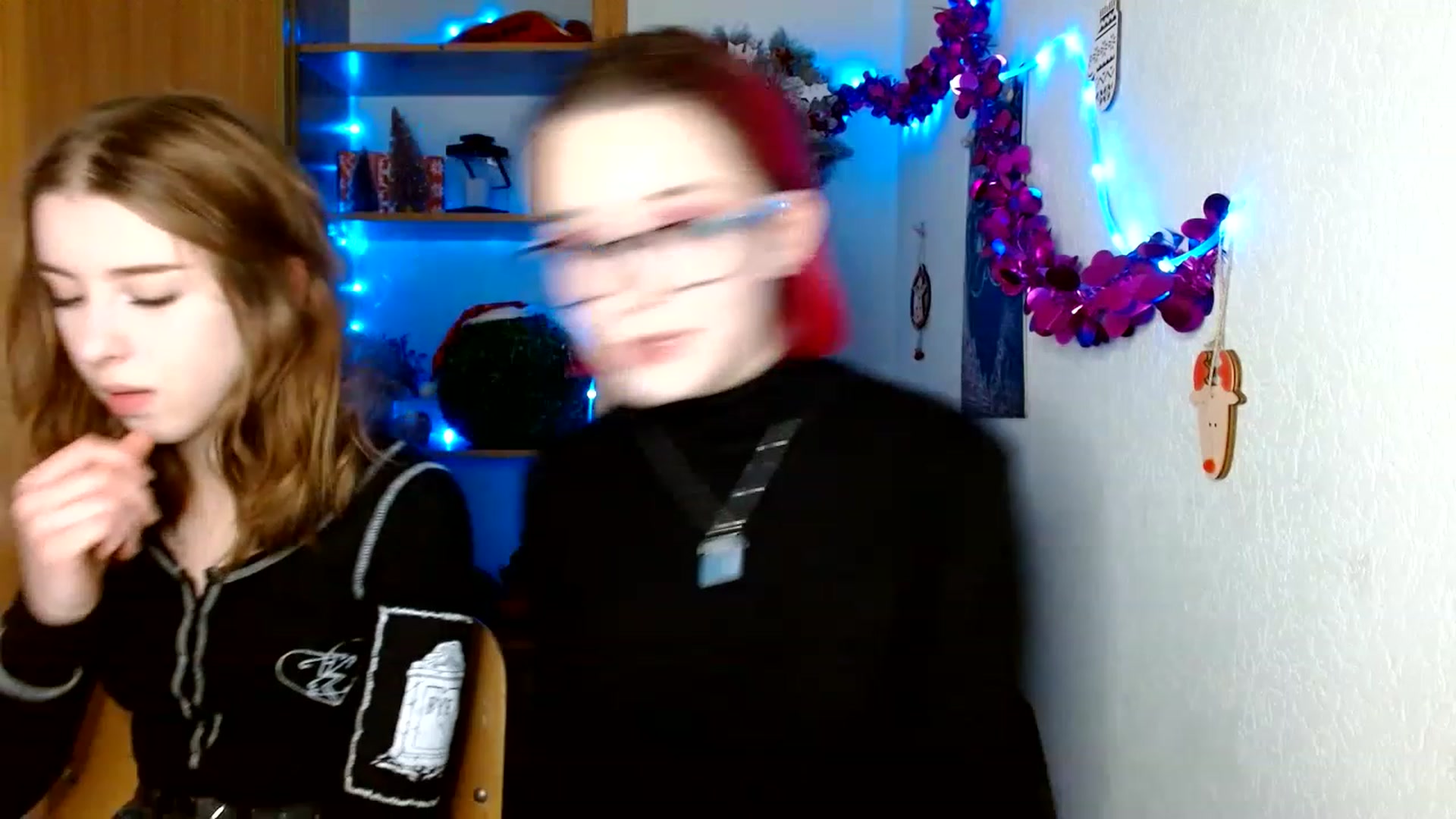 Gallery image thumbnail from Dreamy_devil's myfreecams stream on, 12/28/2022, 17:03 image 9 of 20