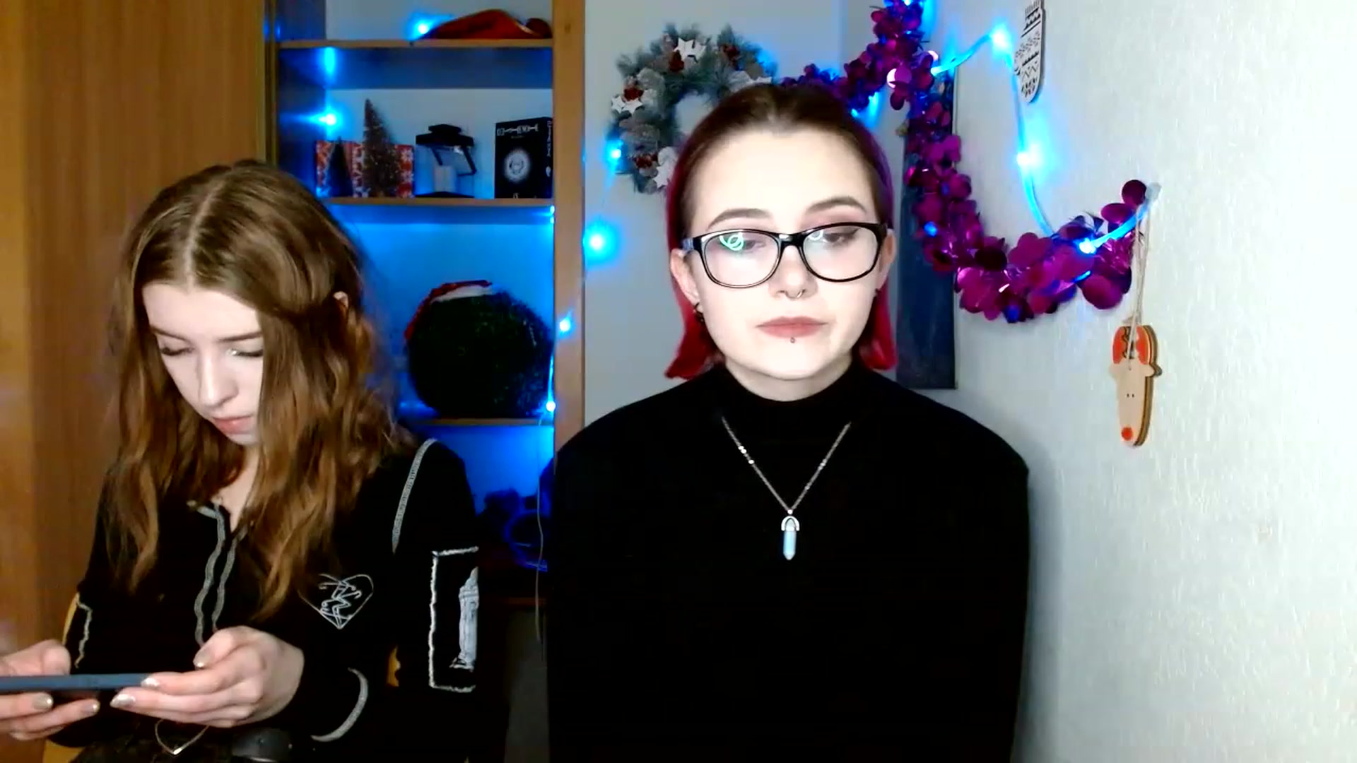 Gallery image thumbnail from Dreamy_devil's myfreecams stream on, 12/28/2022, 17:03 image 5 of 20