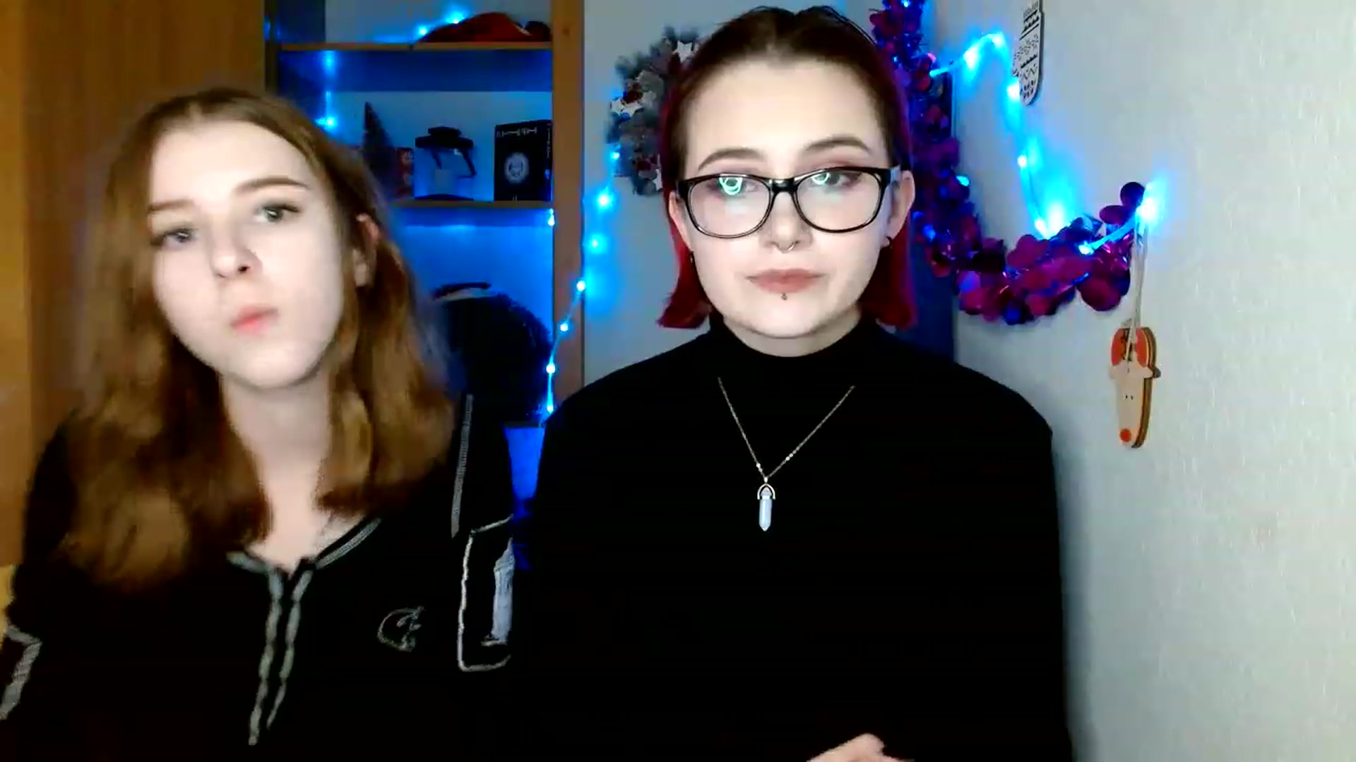 Gallery image thumbnail from Dreamy_devil's myfreecams stream on, 12/28/2022, 17:57 image 17 of 20