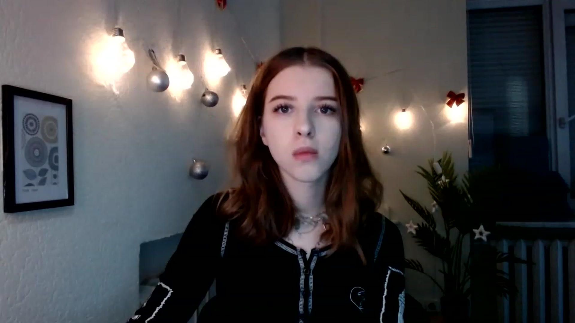 Gallery image thumbnail from Dreamy_devil's myfreecams stream on, 12/29/2022, 15:17 image 11 of 20