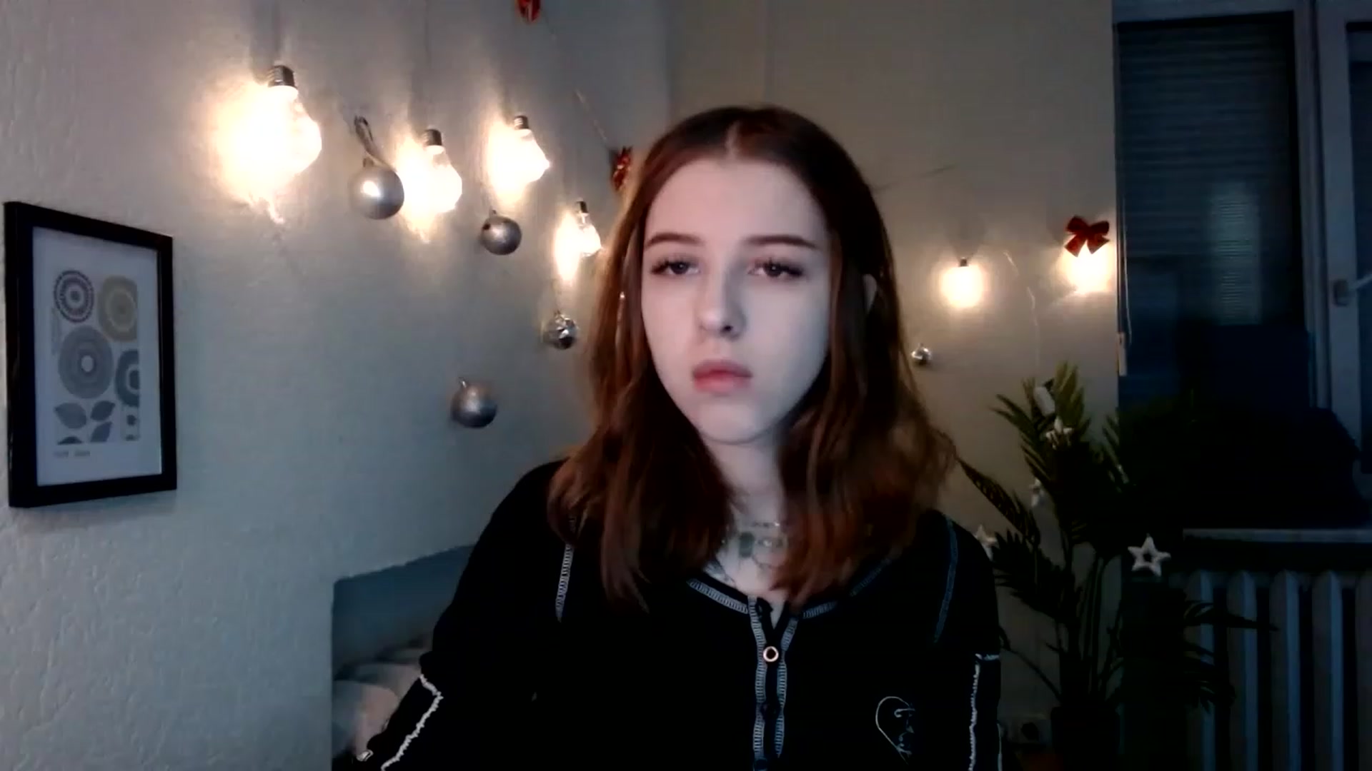 Gallery image thumbnail from Dreamy_devil's myfreecams stream on, 12/29/2022, 15:50 image 7 of 20