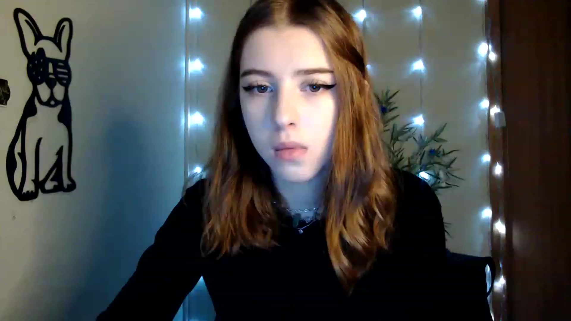 Gallery image thumbnail from Dreamy_devil's myfreecams stream on, 01/03/2023, 10:06 image 6 of 20