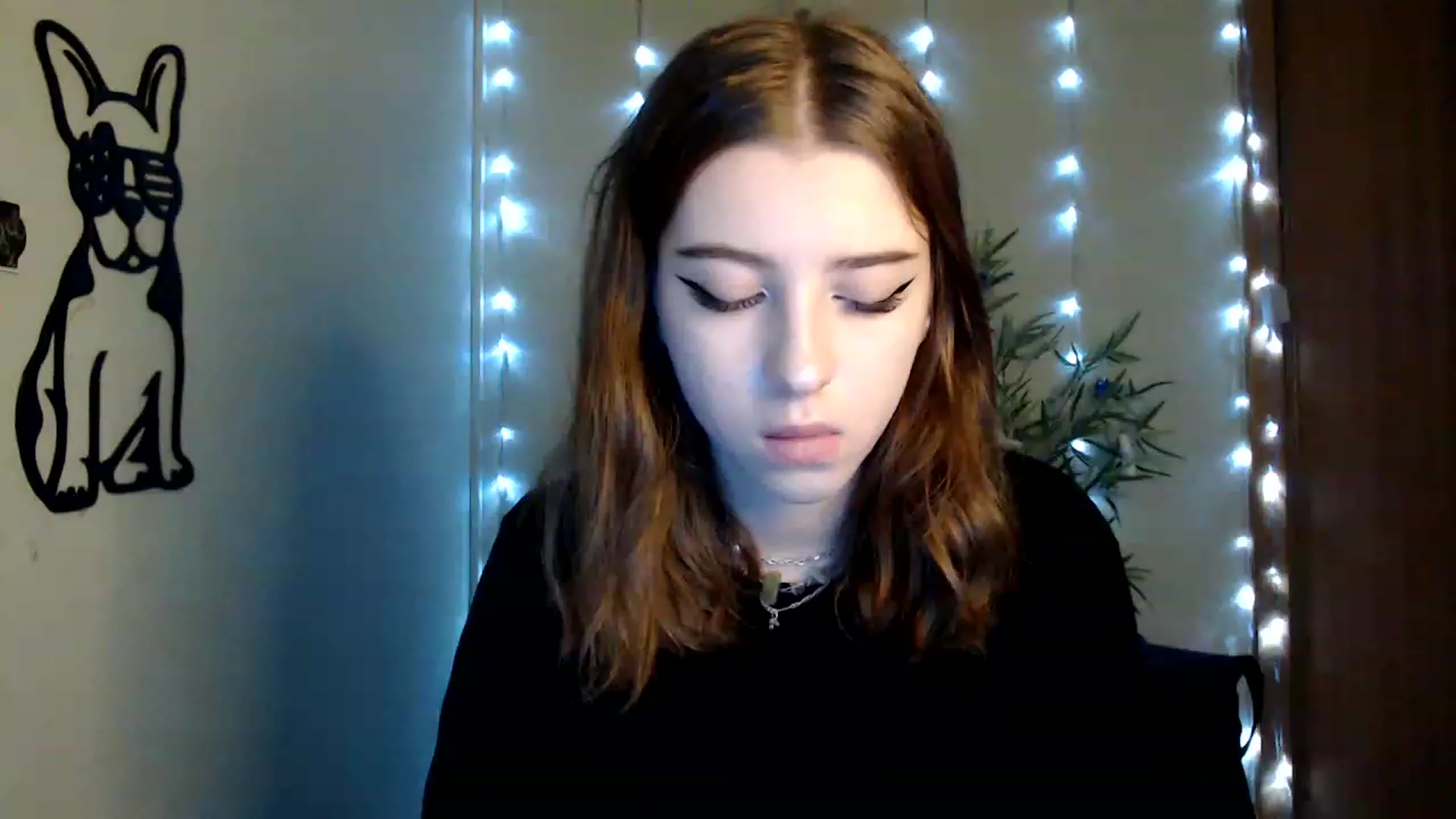 Gallery image thumbnail from Dreamy_devil's myfreecams stream on, 01/03/2023, 10:06 image 17 of 20
