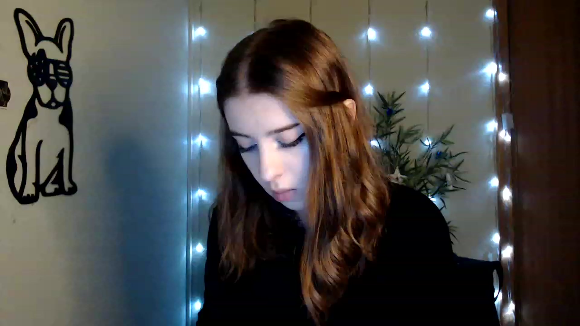 Gallery image thumbnail from Dreamy_devil's myfreecams stream on, 01/03/2023, 10:06 image 8 of 20