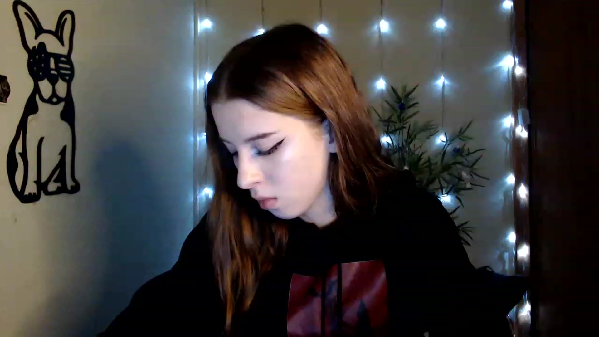 Gallery image thumbnail from Dreamy_devil's myfreecams stream on, 01/04/2023, 14:24 image 10 of 20