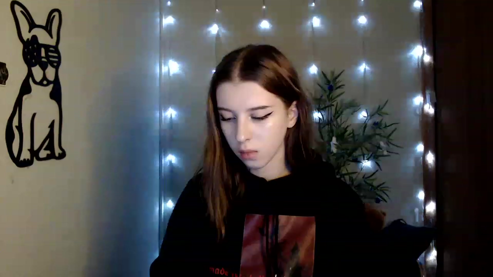 Gallery image thumbnail from Dreamy_devil's myfreecams stream on, 01/04/2023, 14:24 image 6 of 20