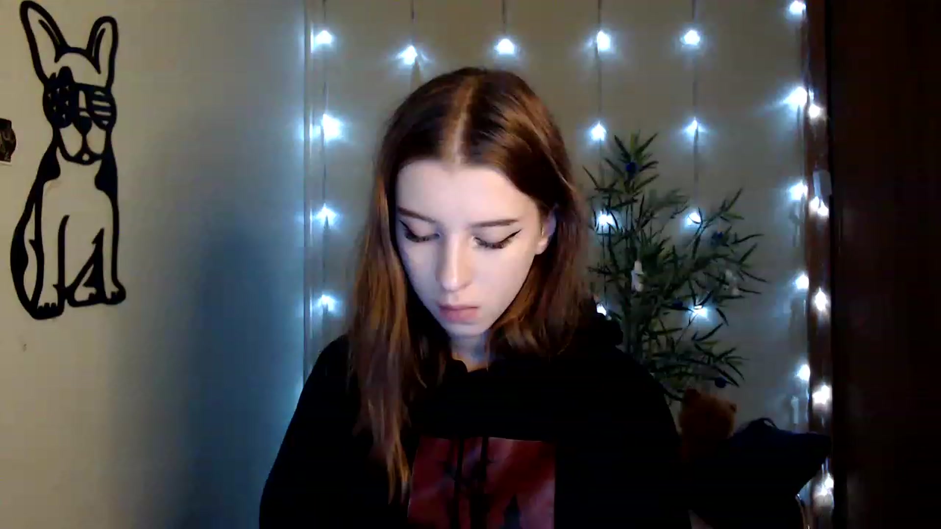 Gallery image thumbnail from Dreamy_devil's myfreecams stream on, 01/04/2023, 14:24 image 14 of 20