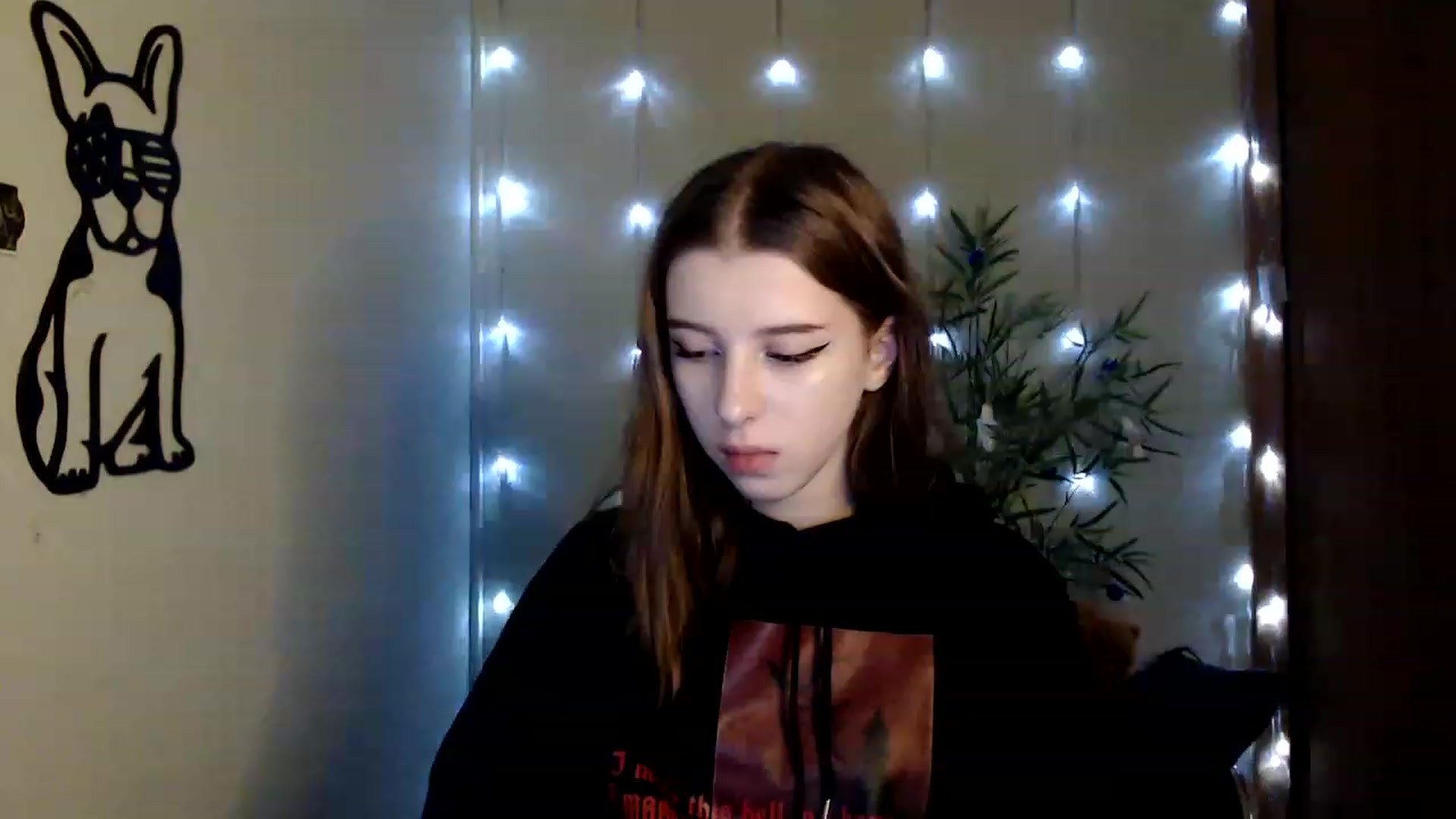 Gallery image thumbnail from Dreamy_devil's myfreecams stream on, 01/04/2023, 14:24 image 7 of 20