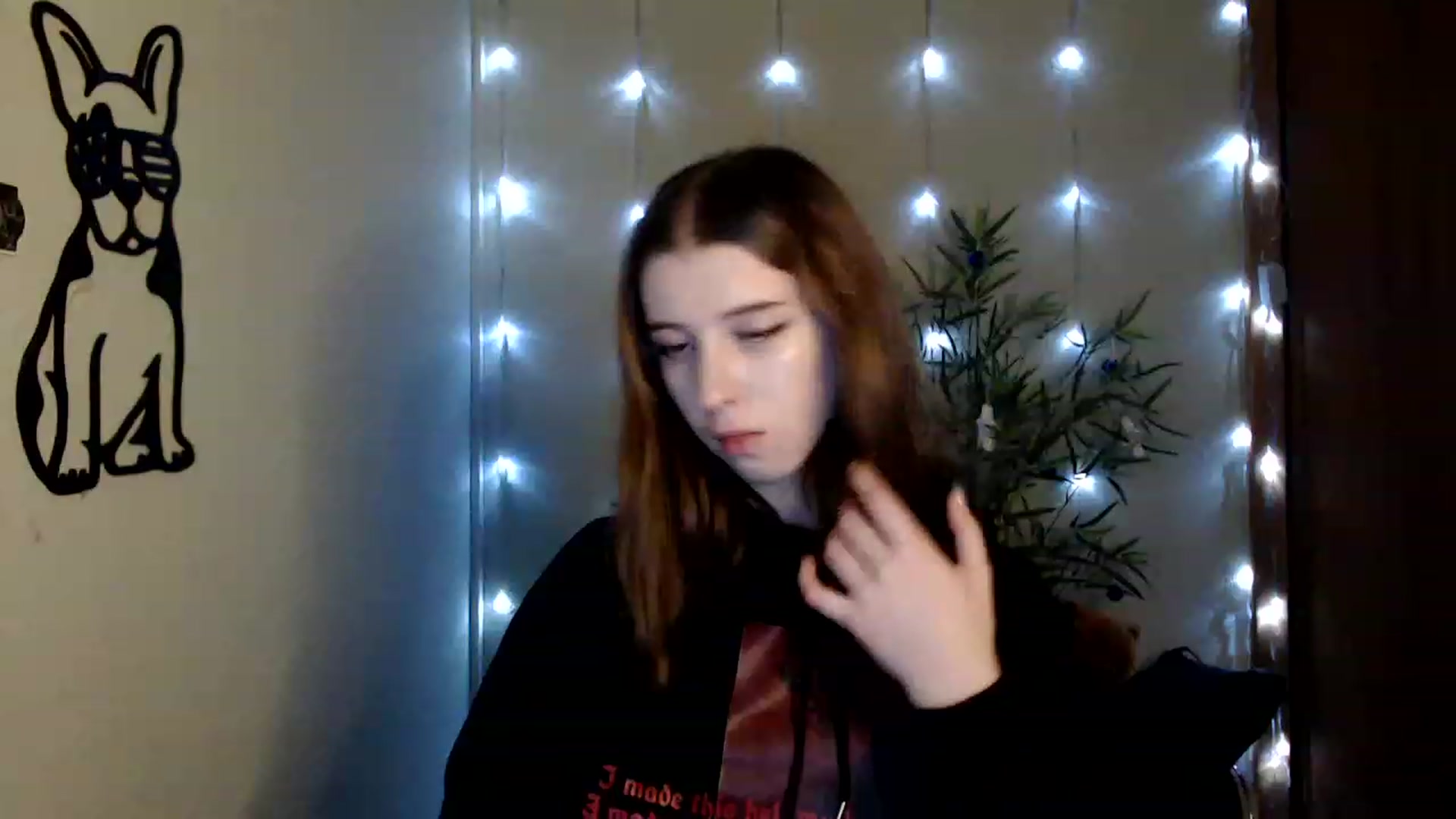 Gallery image thumbnail from Dreamy_devil's myfreecams stream on, 01/04/2023, 14:24 image 16 of 20