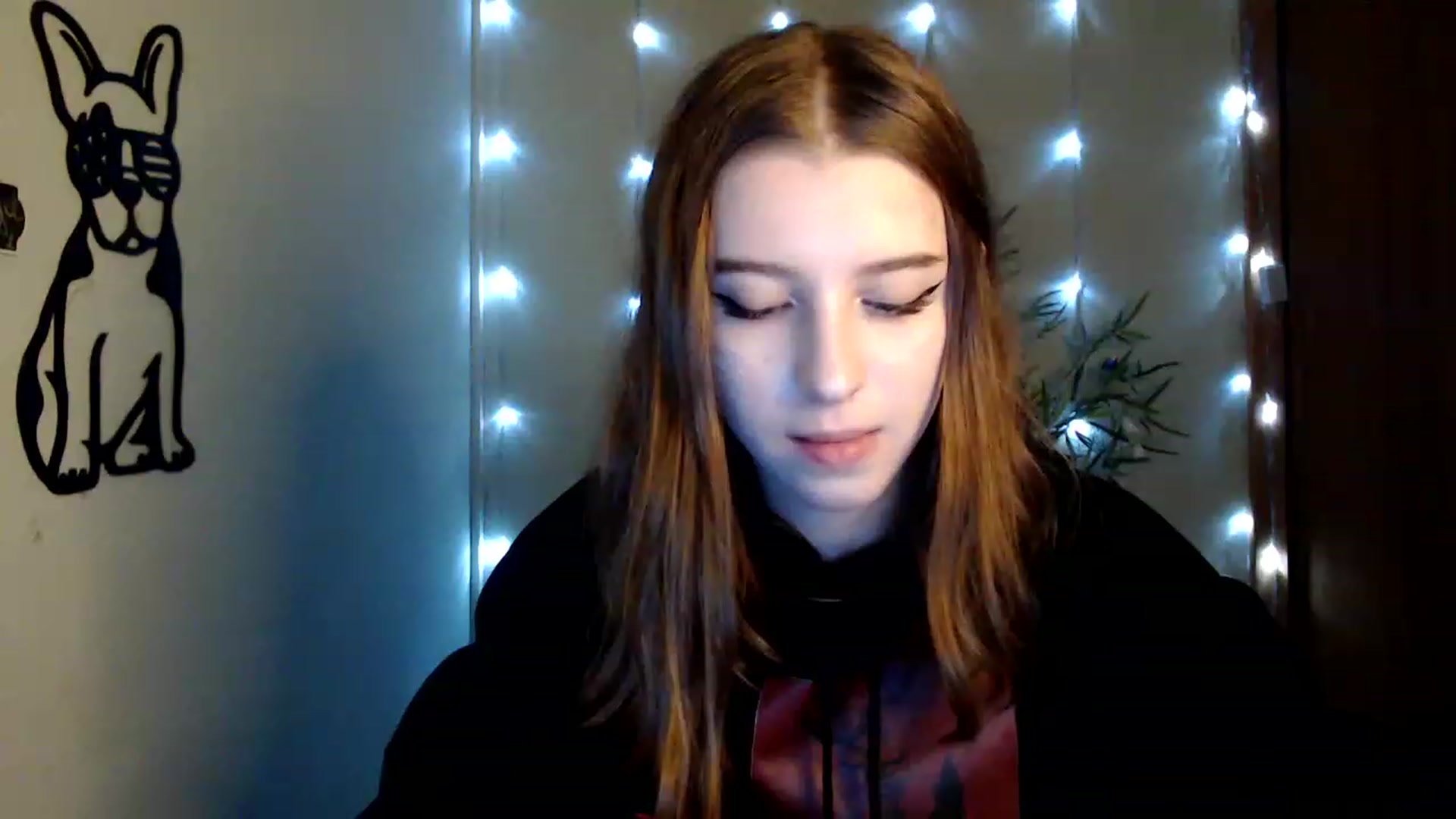 Gallery image thumbnail from Dreamy_devil's myfreecams stream on, 01/04/2023, 15:27 image 14 of 20