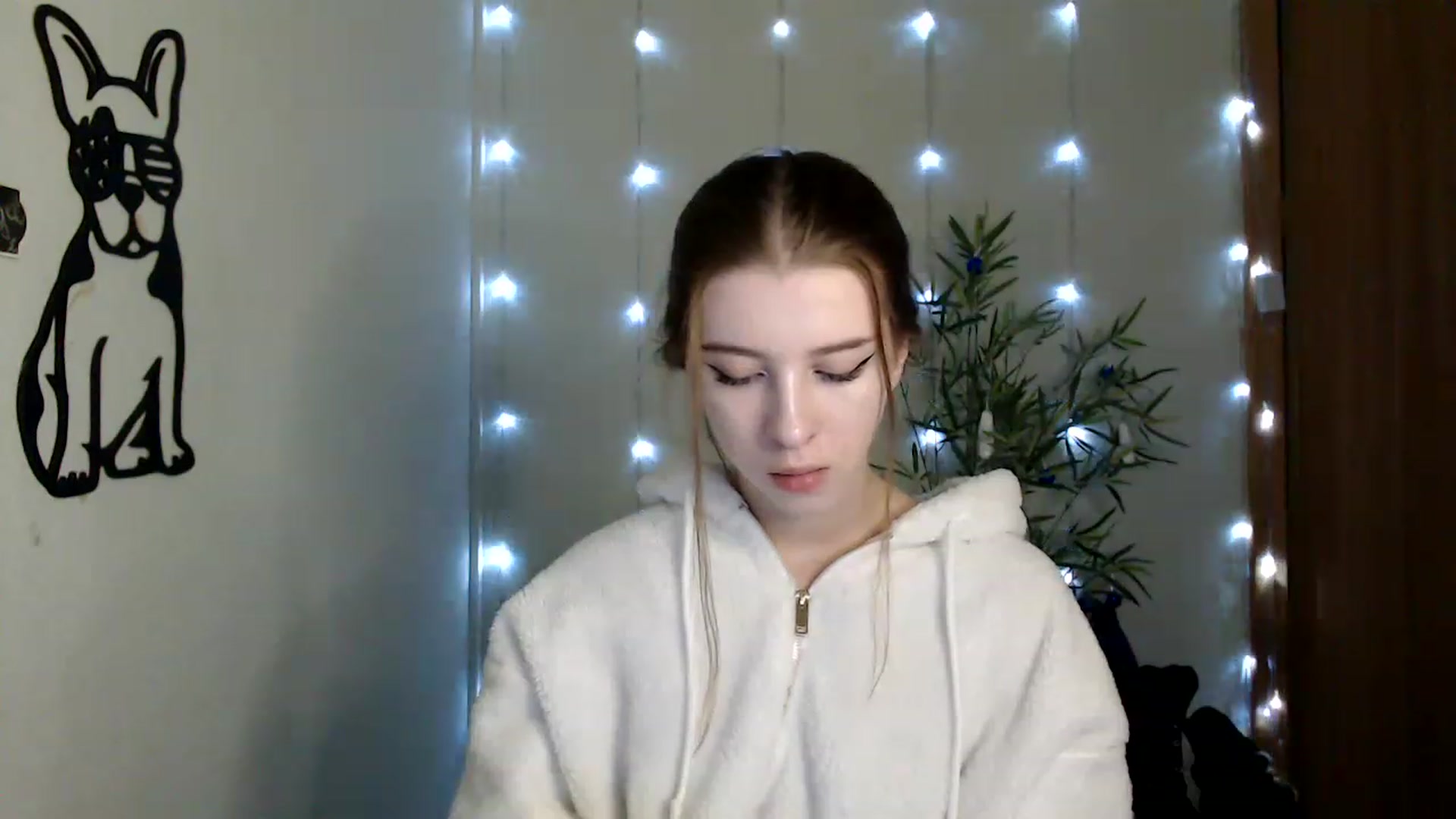 Gallery image thumbnail from Dreamy_devil's myfreecams stream on, 01/06/2023, 10:12 image 11 of 20