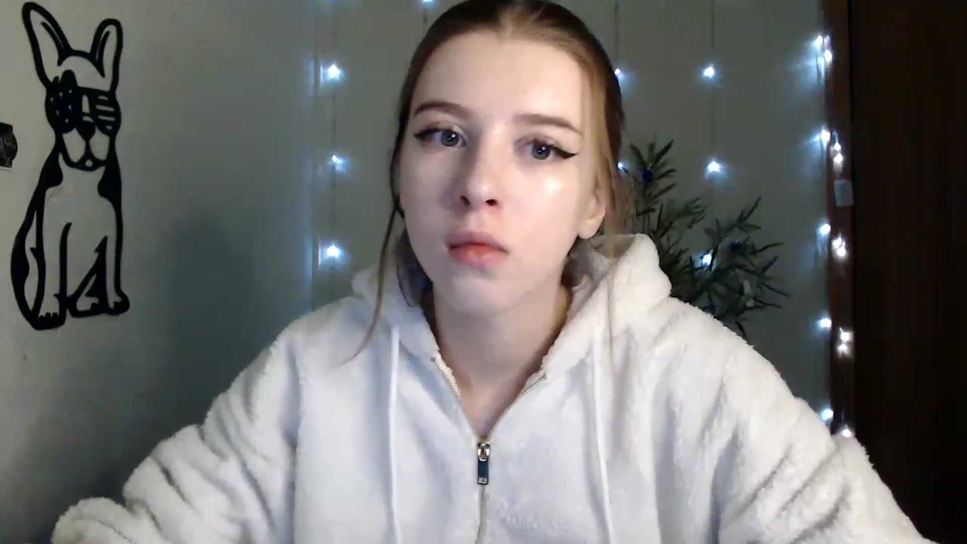 Gallery image thumbnail from Dreamy_devil's myfreecams stream on, 01/06/2023, 10:12 image 20 of 20