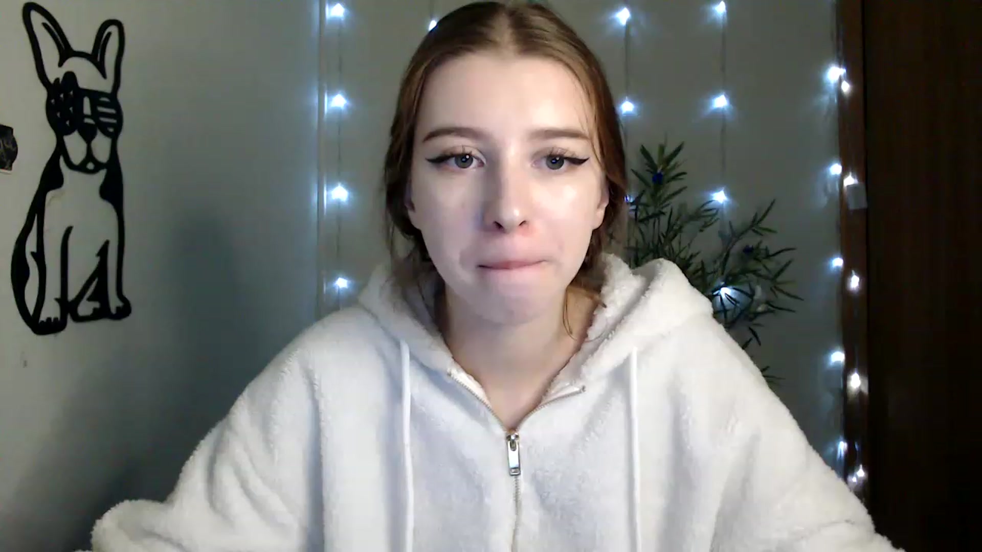 Gallery image thumbnail from Dreamy_devil's myfreecams stream on, 01/06/2023, 11:43 image 5 of 20