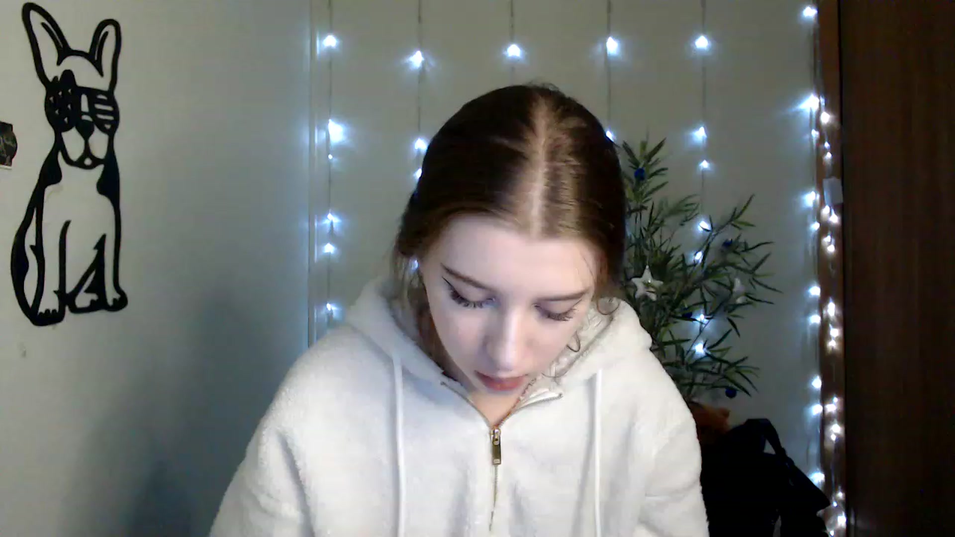 Gallery image thumbnail from Dreamy_devil's myfreecams stream on, 01/06/2023, 11:43 image 12 of 20