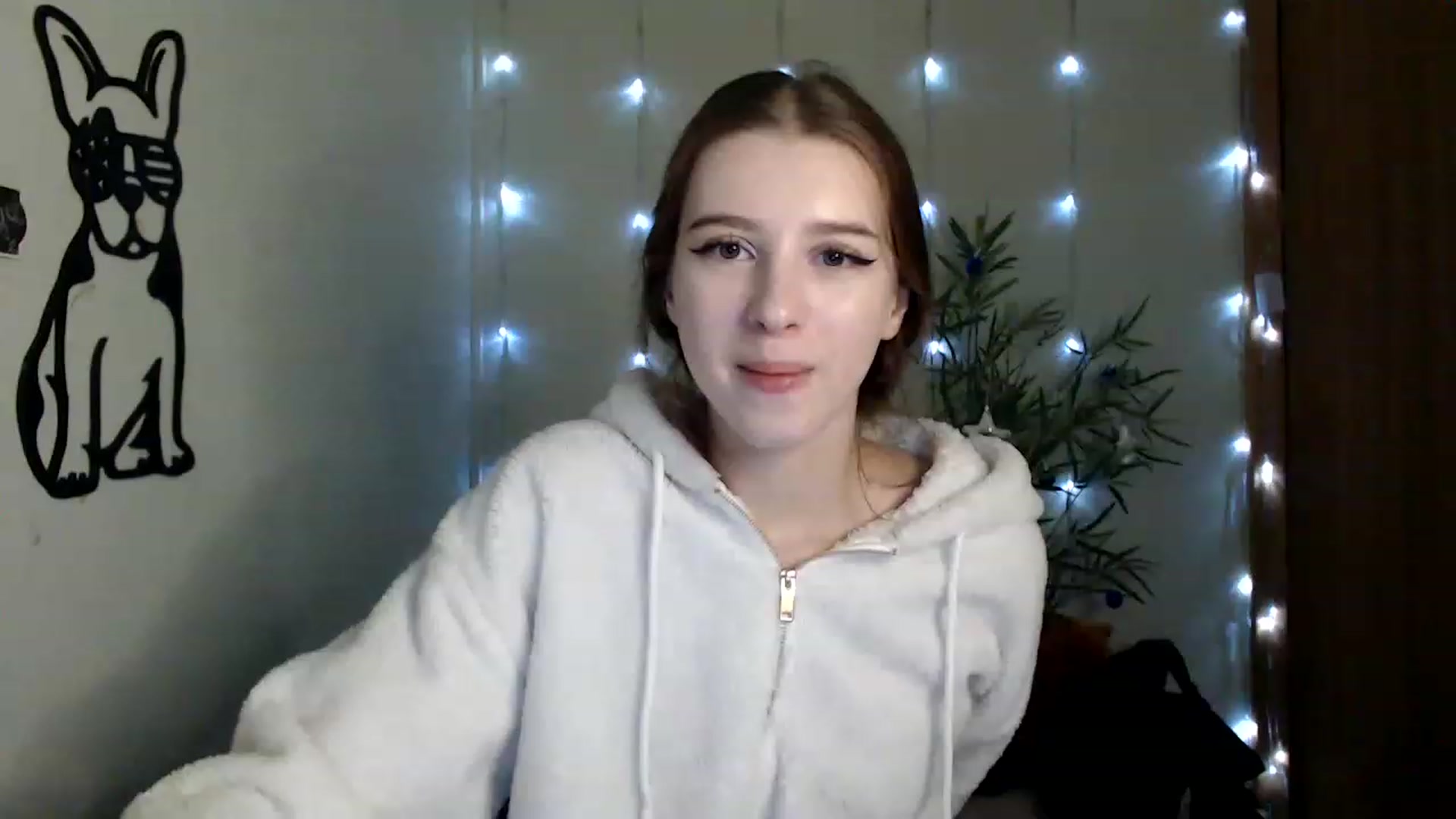 Gallery image thumbnail from Dreamy_devil's myfreecams stream on, 01/06/2023, 11:43 image 1 of 20