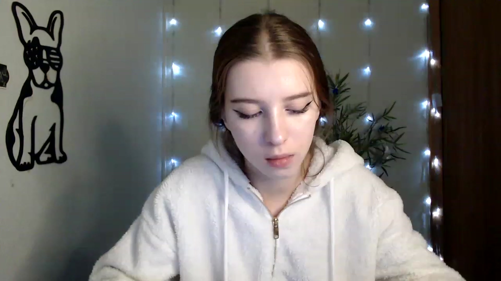 Gallery image thumbnail from Dreamy_devil's myfreecams stream on, 01/06/2023, 11:43 image 14 of 20