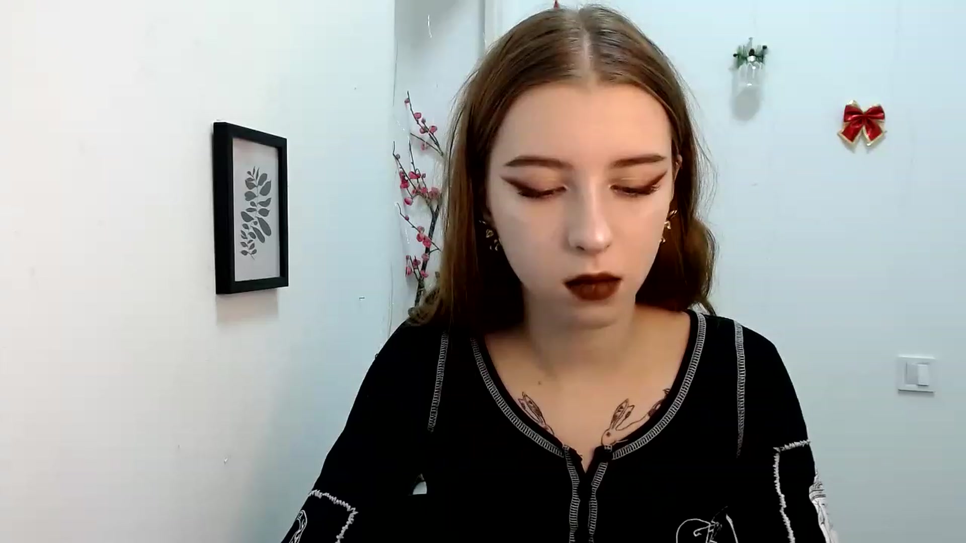 Gallery image thumbnail from Dreamy_devil's myfreecams stream on, 01/07/2023, 13:58 image 15 of 20