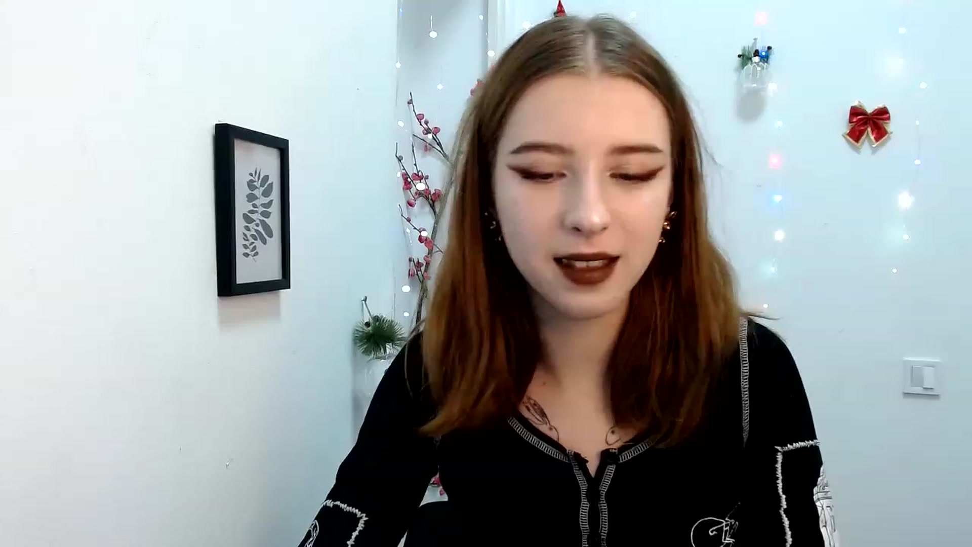 Gallery image thumbnail from Dreamy_devil's myfreecams stream on, 01/07/2023, 14:33 image 14 of 20