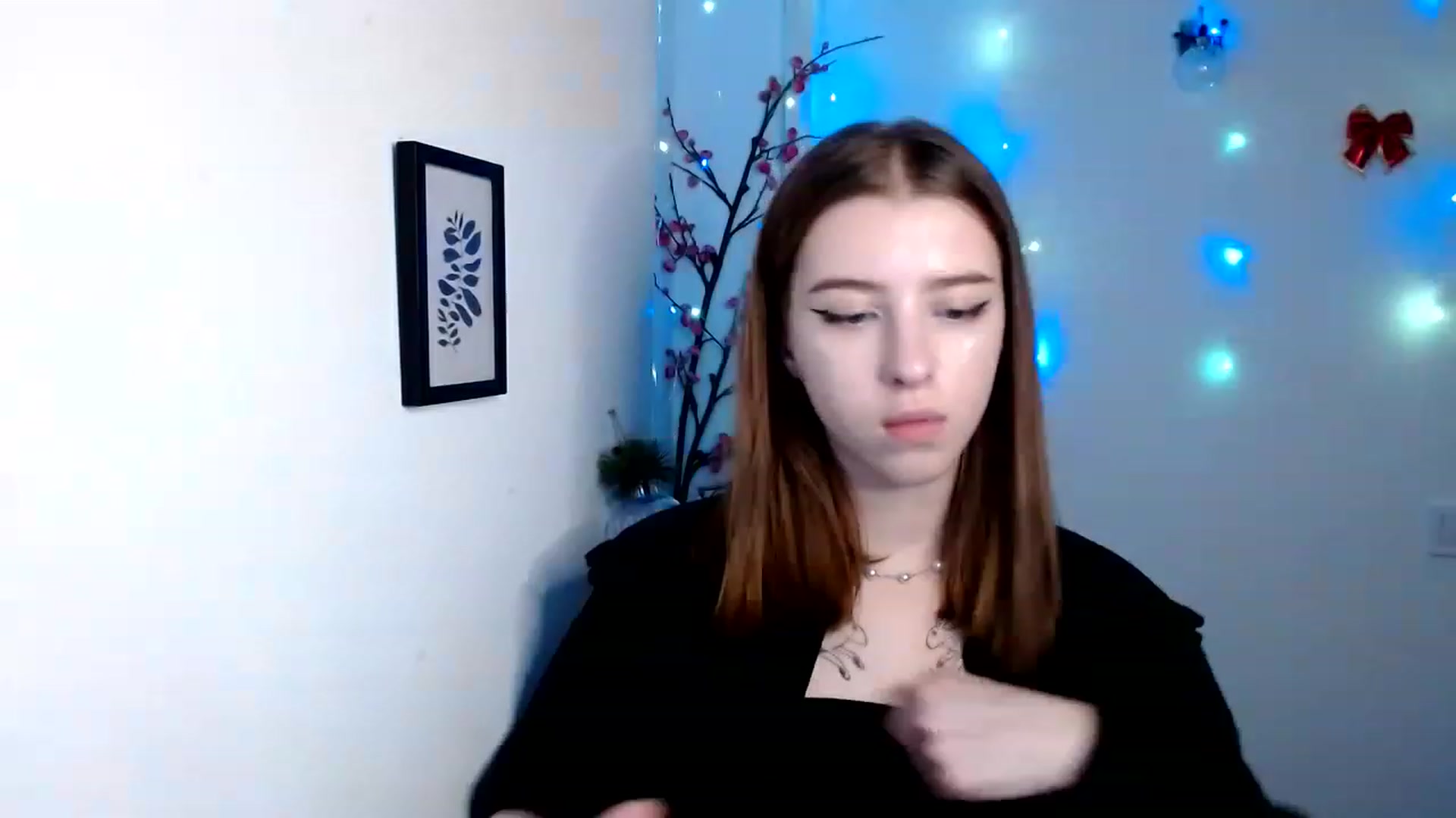 Gallery image thumbnail from Dreamy_devil's myfreecams stream on, 01/08/2023, 17:31 image 4 of 20