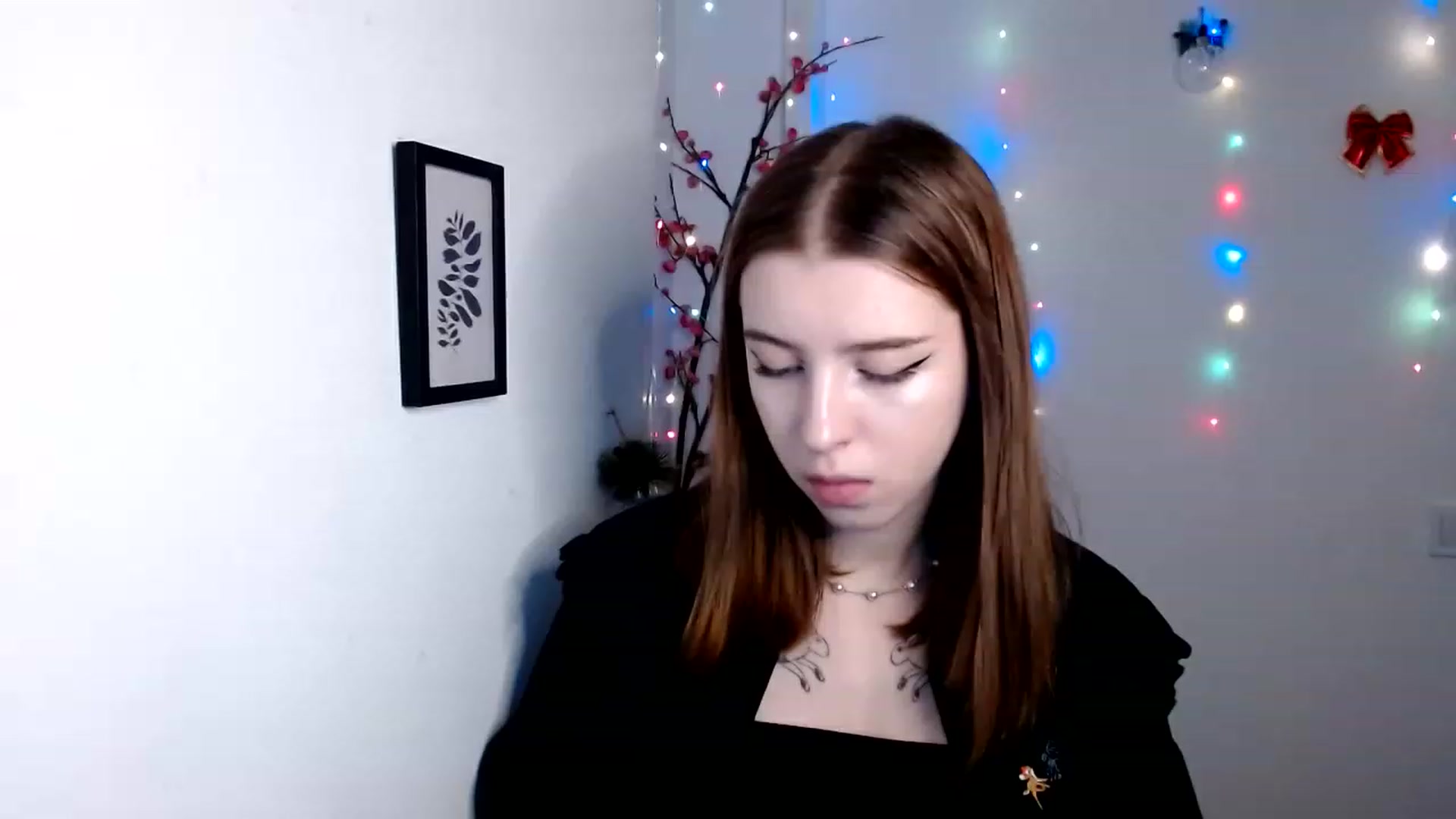 Gallery image thumbnail from Dreamy_devil's myfreecams stream on, 01/08/2023, 17:31 image 3 of 20